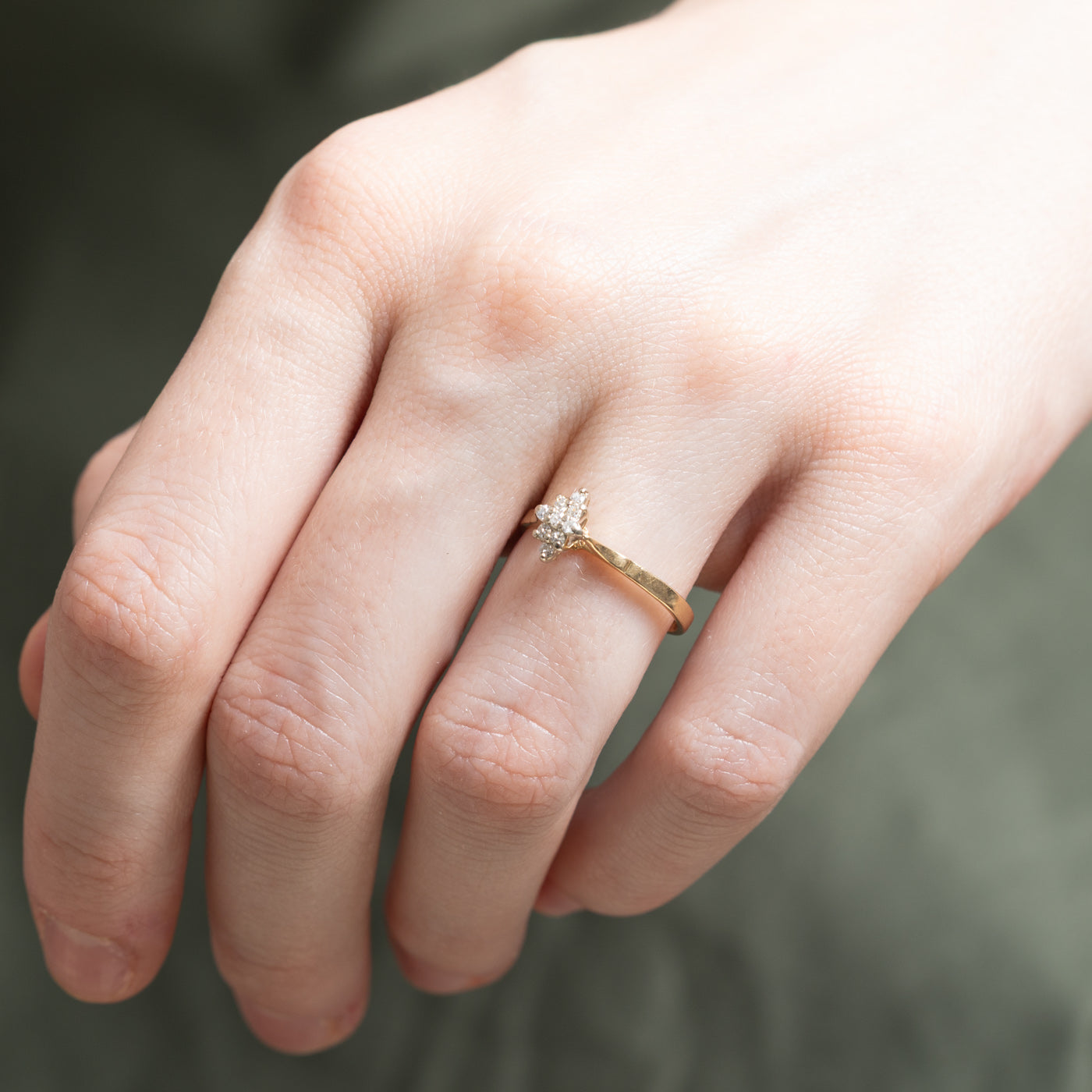 Vintage Diamond Cluster Ring | 0.09ctw | SZ 5.5