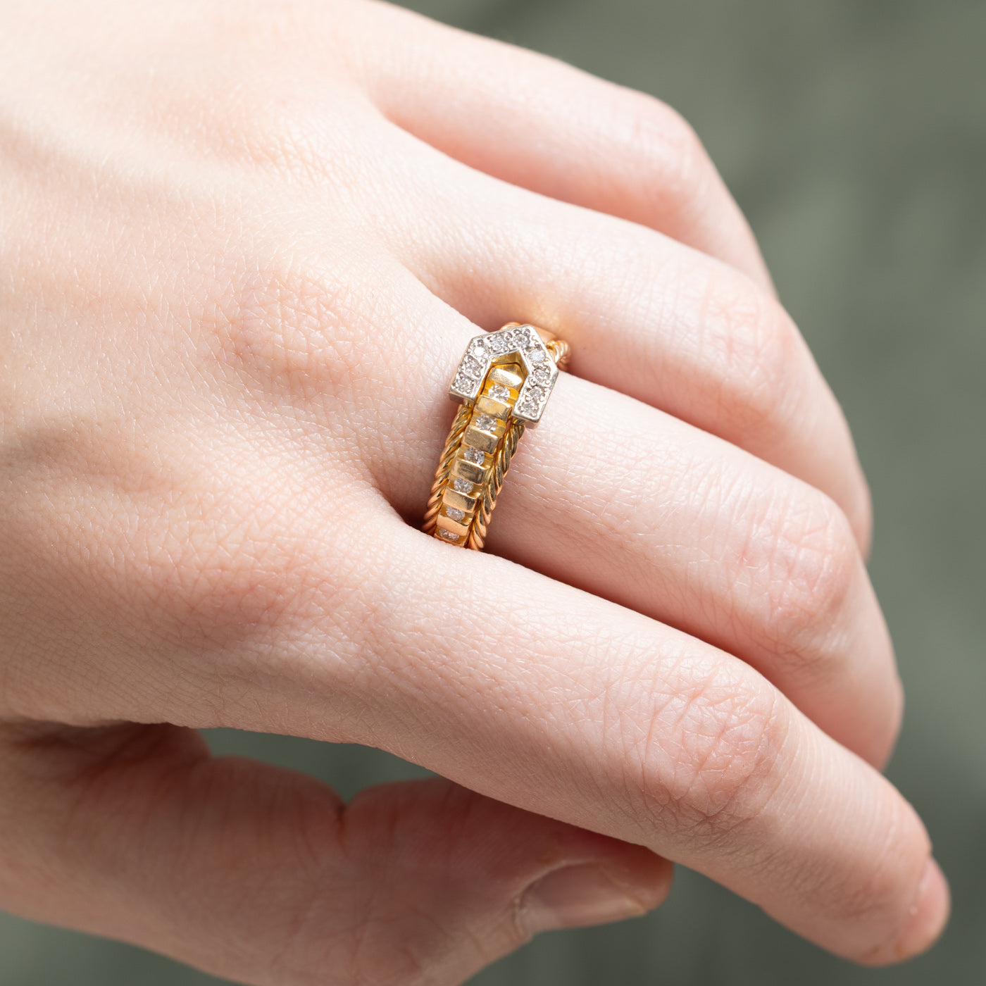 Diamond Accent Buckle Ring | 0.23ctw | SZ 8.5