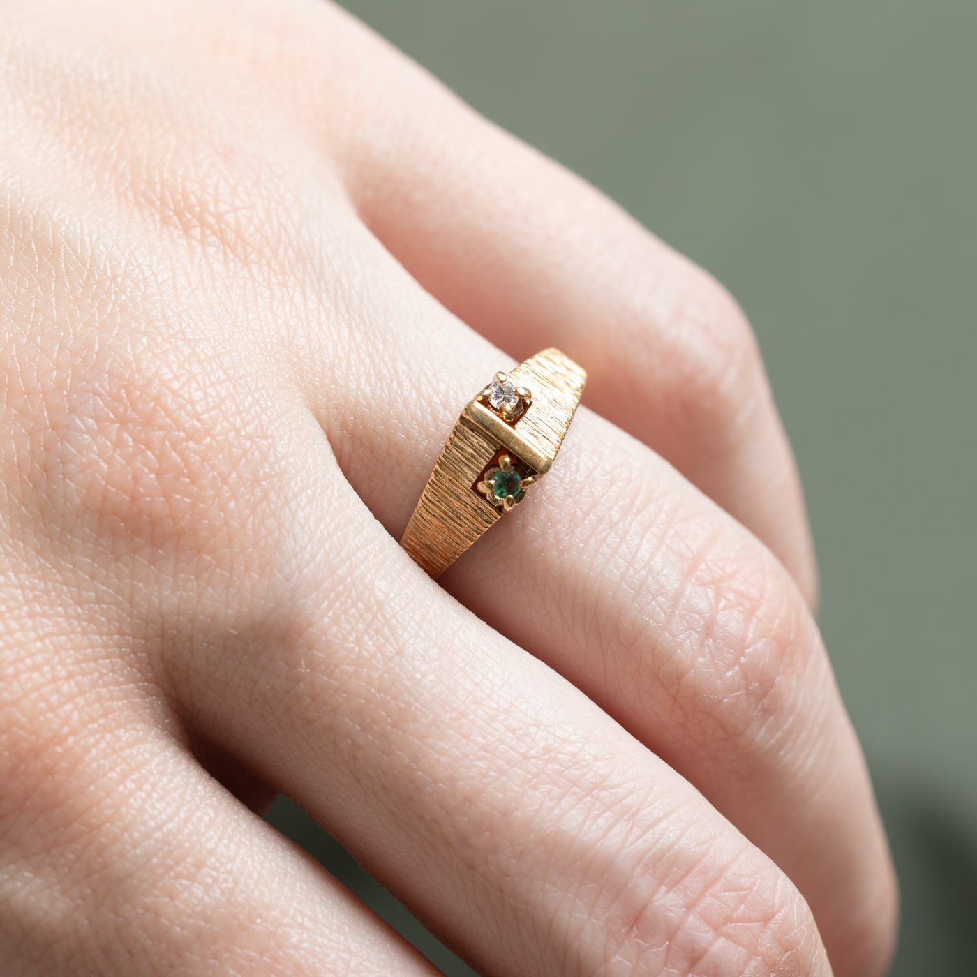 Emerald & Diamond Tapered Ring | 0.02ct, 0.02ct | SZ 6.25