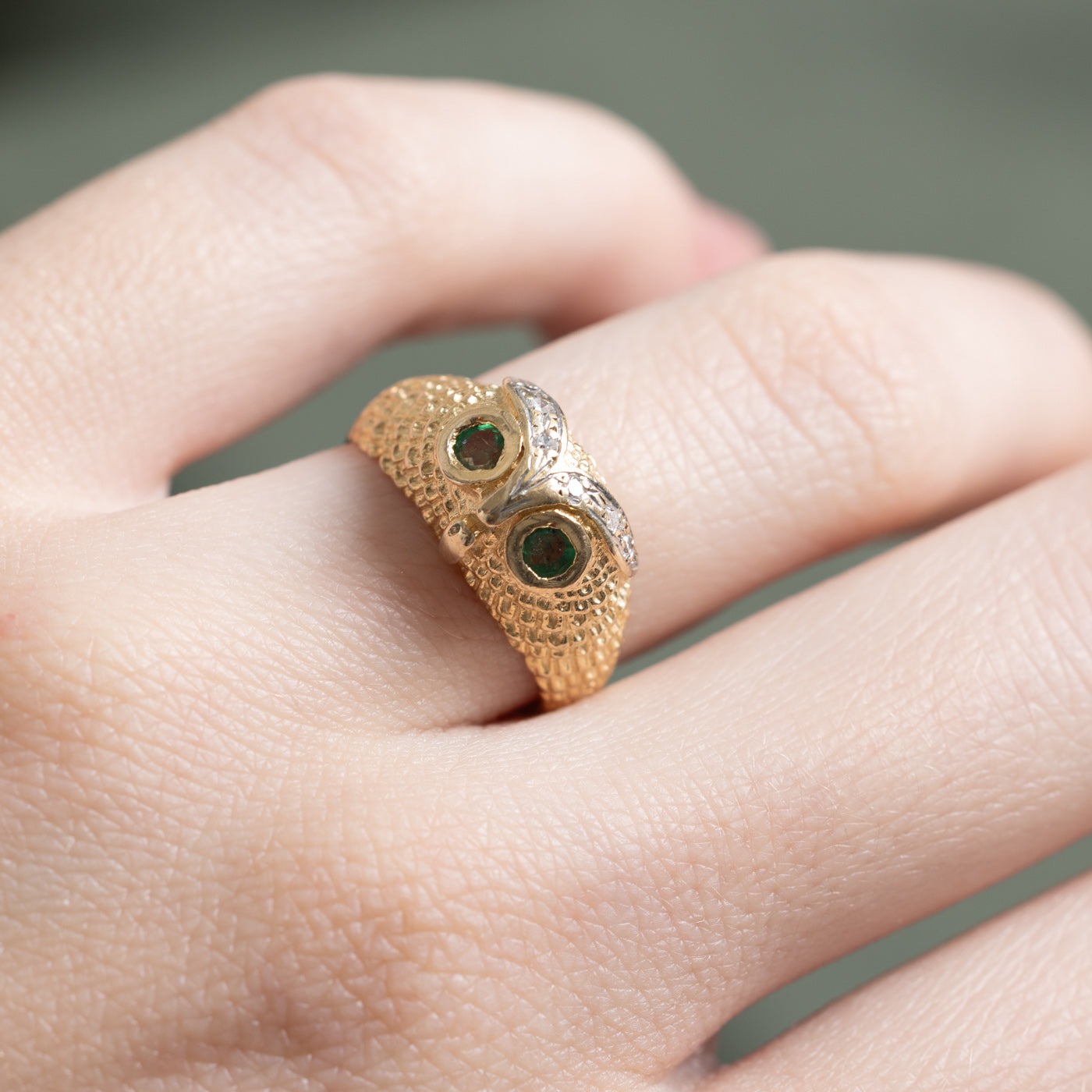Emerald & Diamond Owl Dome Ring | 0.07ctw, 0.03ctw | SZ 5.25