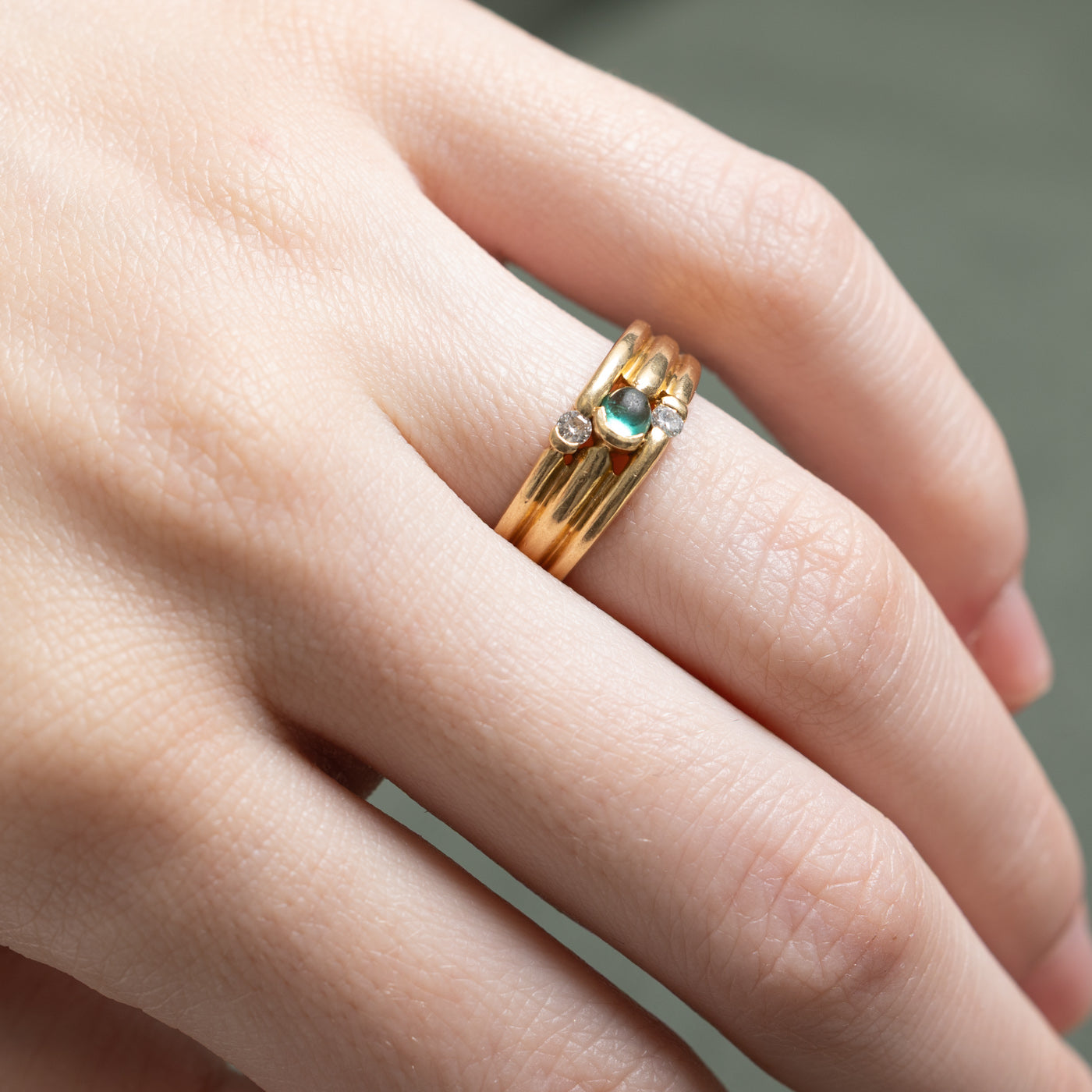 Semi Bezel Emerald & Diamond Grooved Ring | 0.28ct, 0.10ctw | SZ 5.25