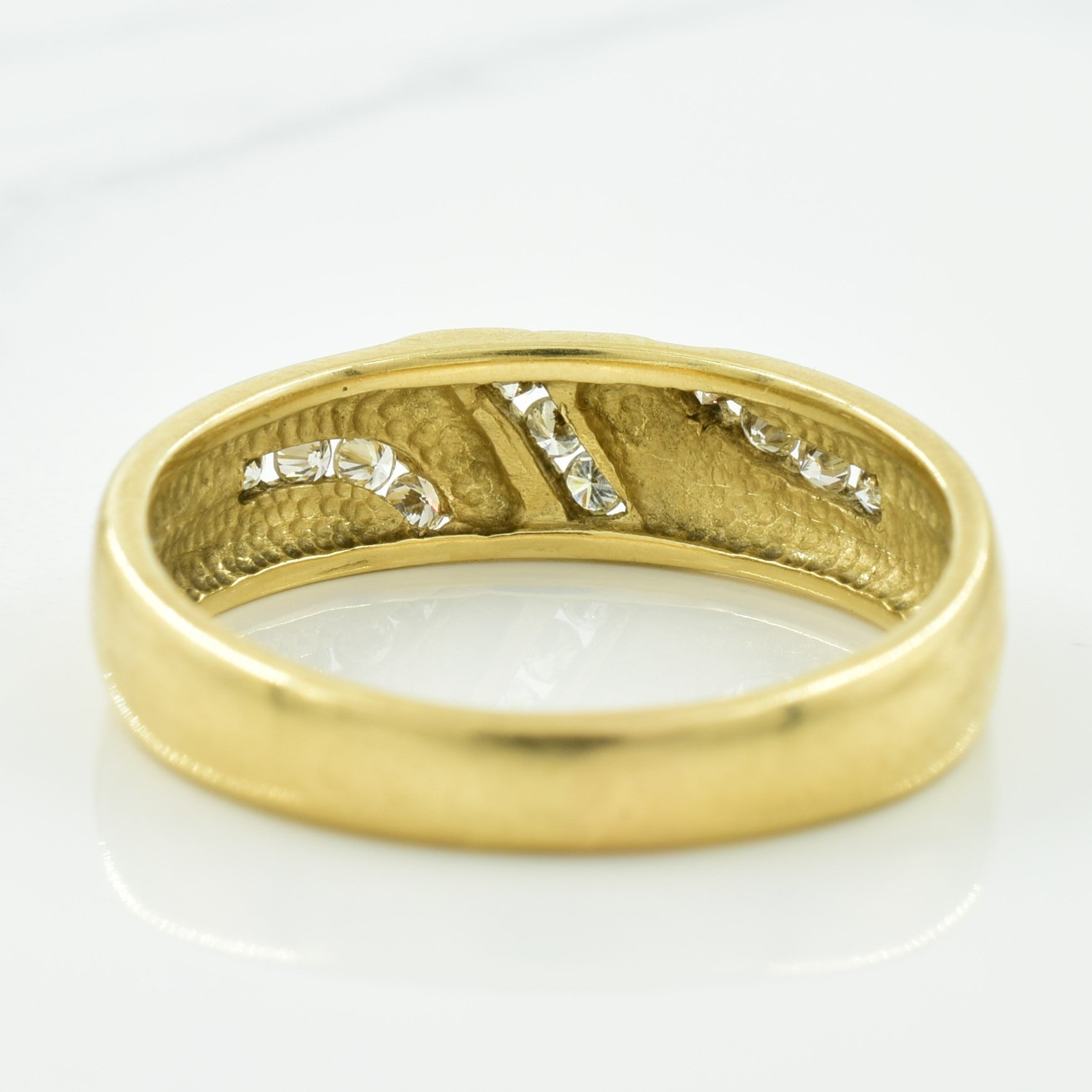 Channel Set Diamond Ring | 0.22ctw | SZ 9.75 |