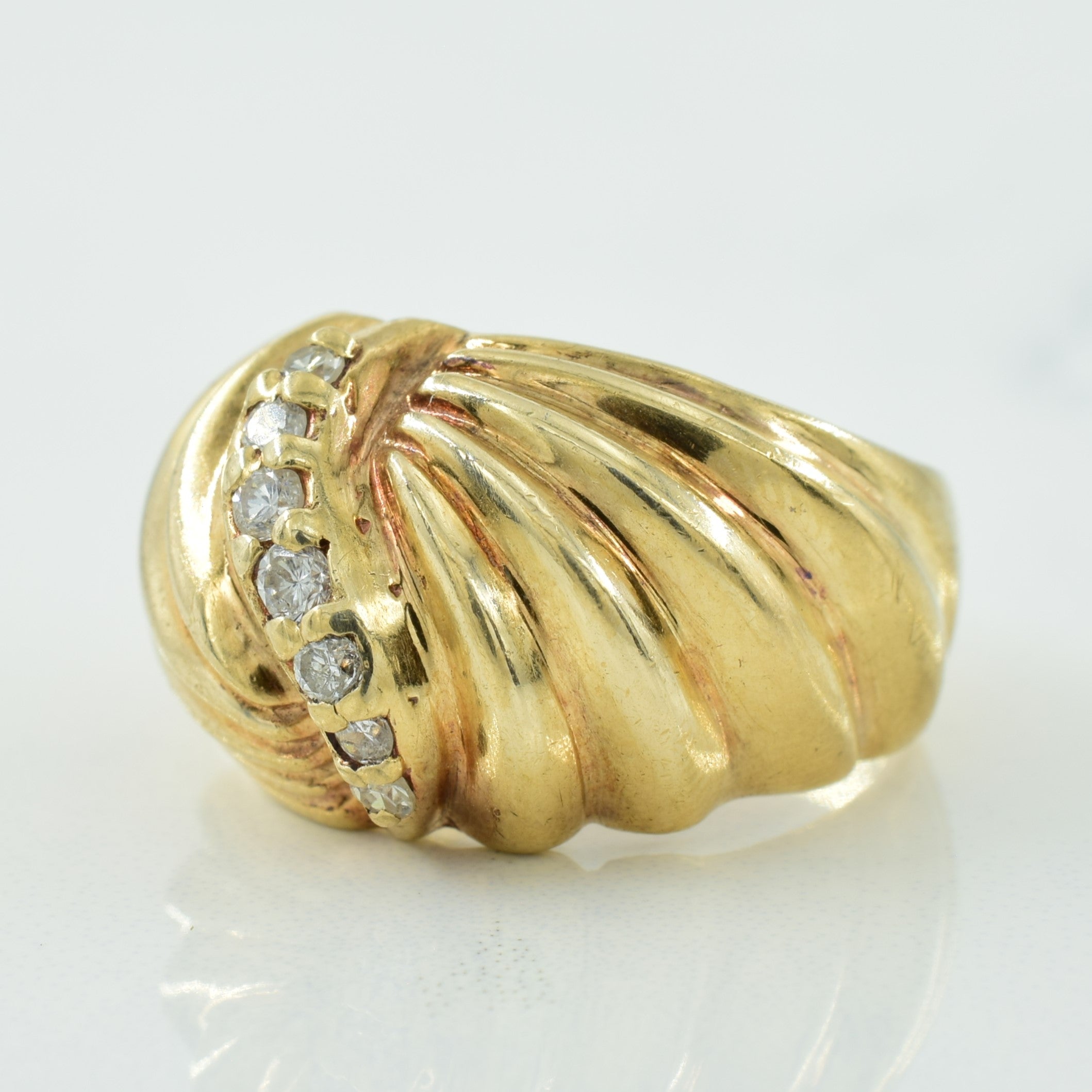 Diamond Wave Ring | 0.20ctw | SZ 6.75 |