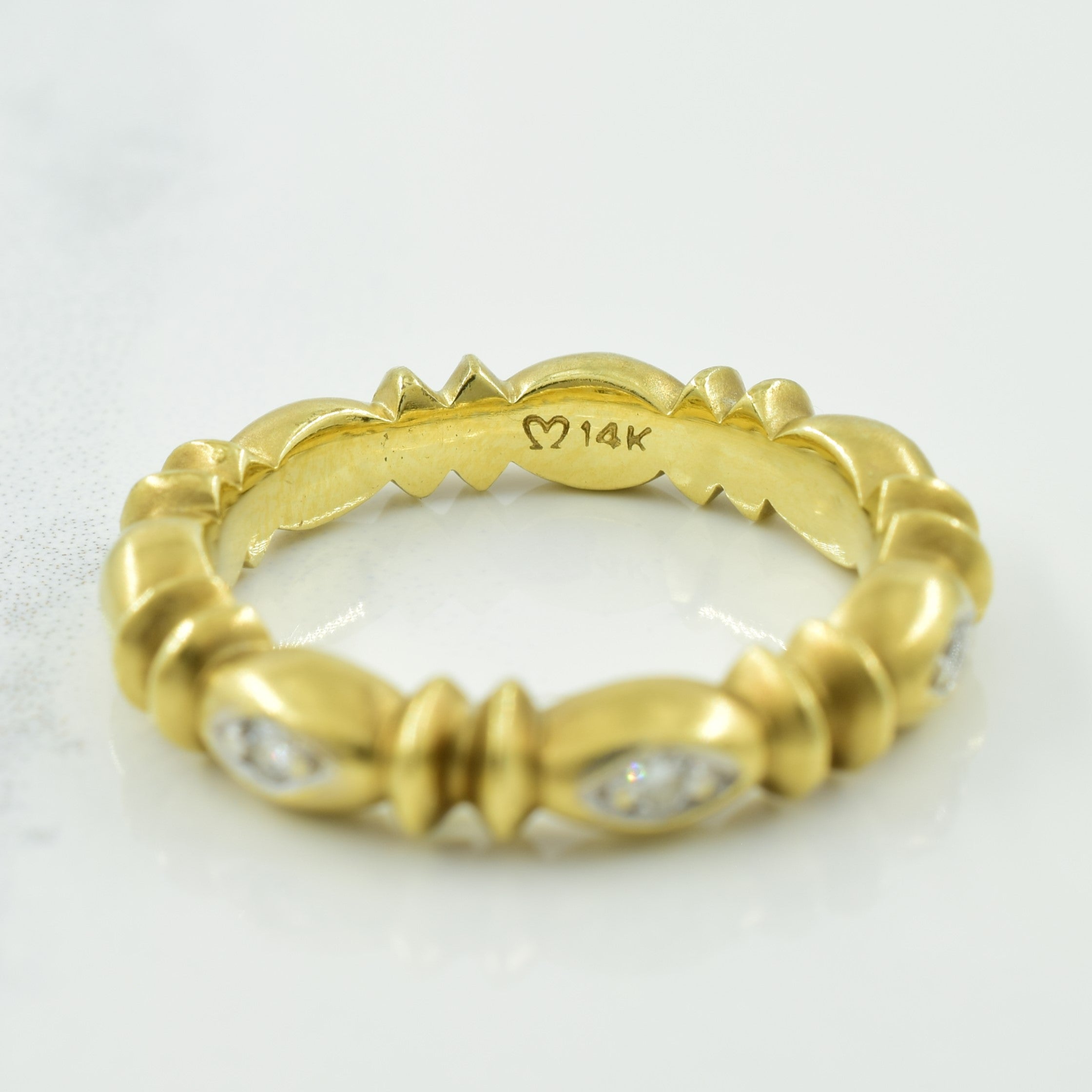 Diamond Bead Ring | 0.06ctw | SZ 6.75 |