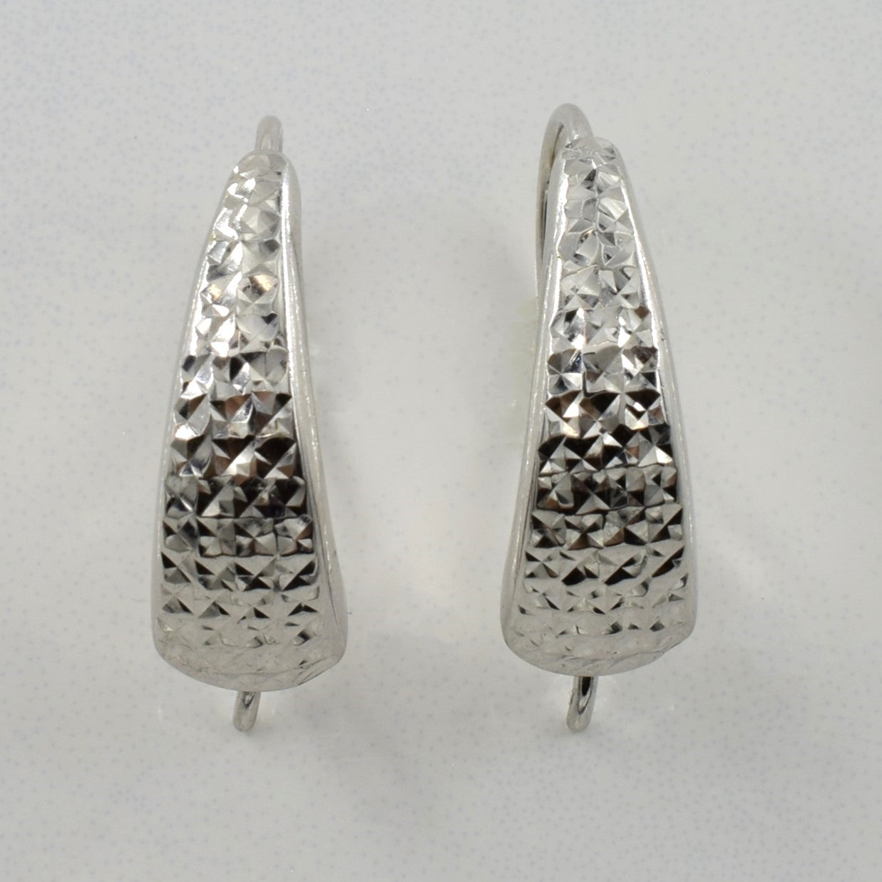 10k White Gold Hoop Earrings