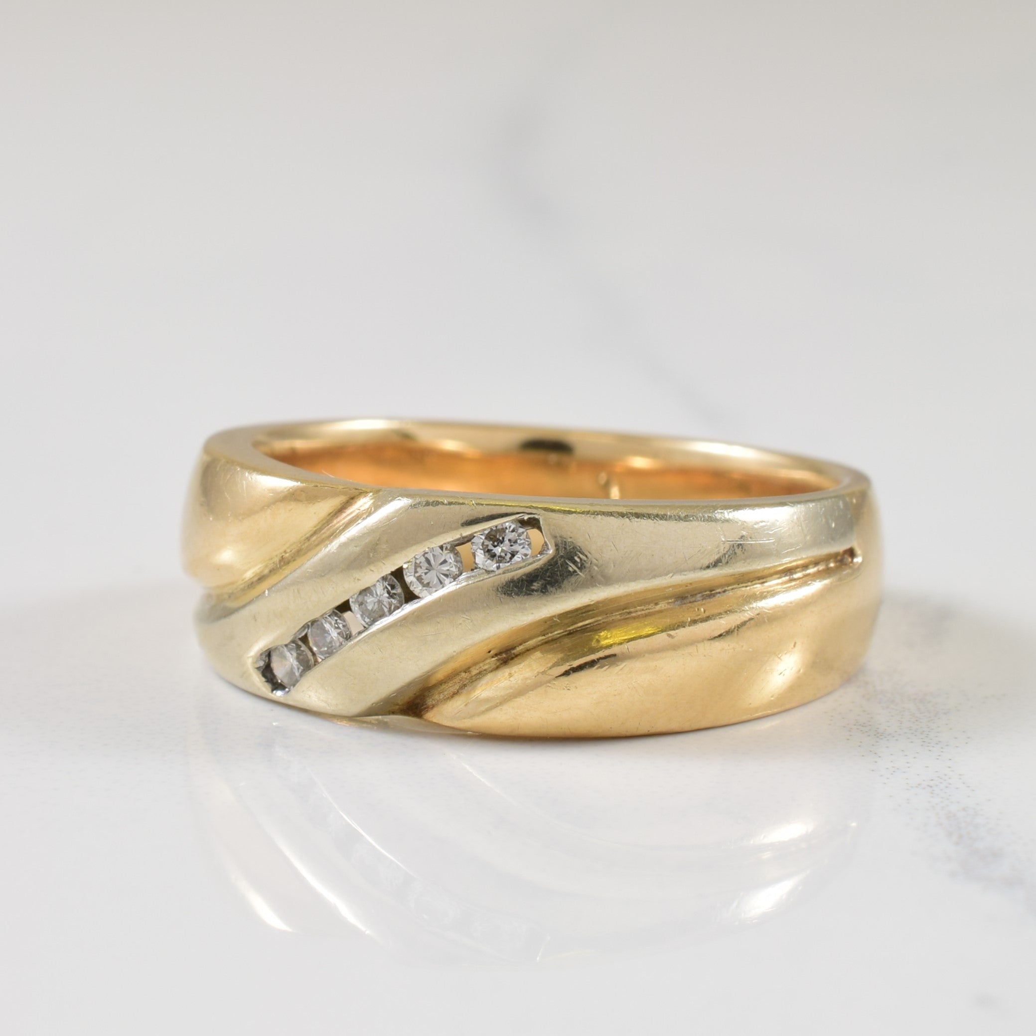 Channel Set Diamond Ring | 0.15ctw | SZ 10 |