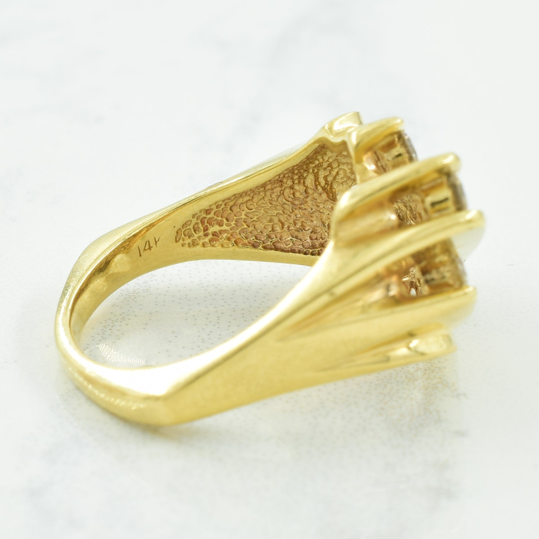 Channel Set Diamond Ring | 0.77ctw | SZ 6.75 |