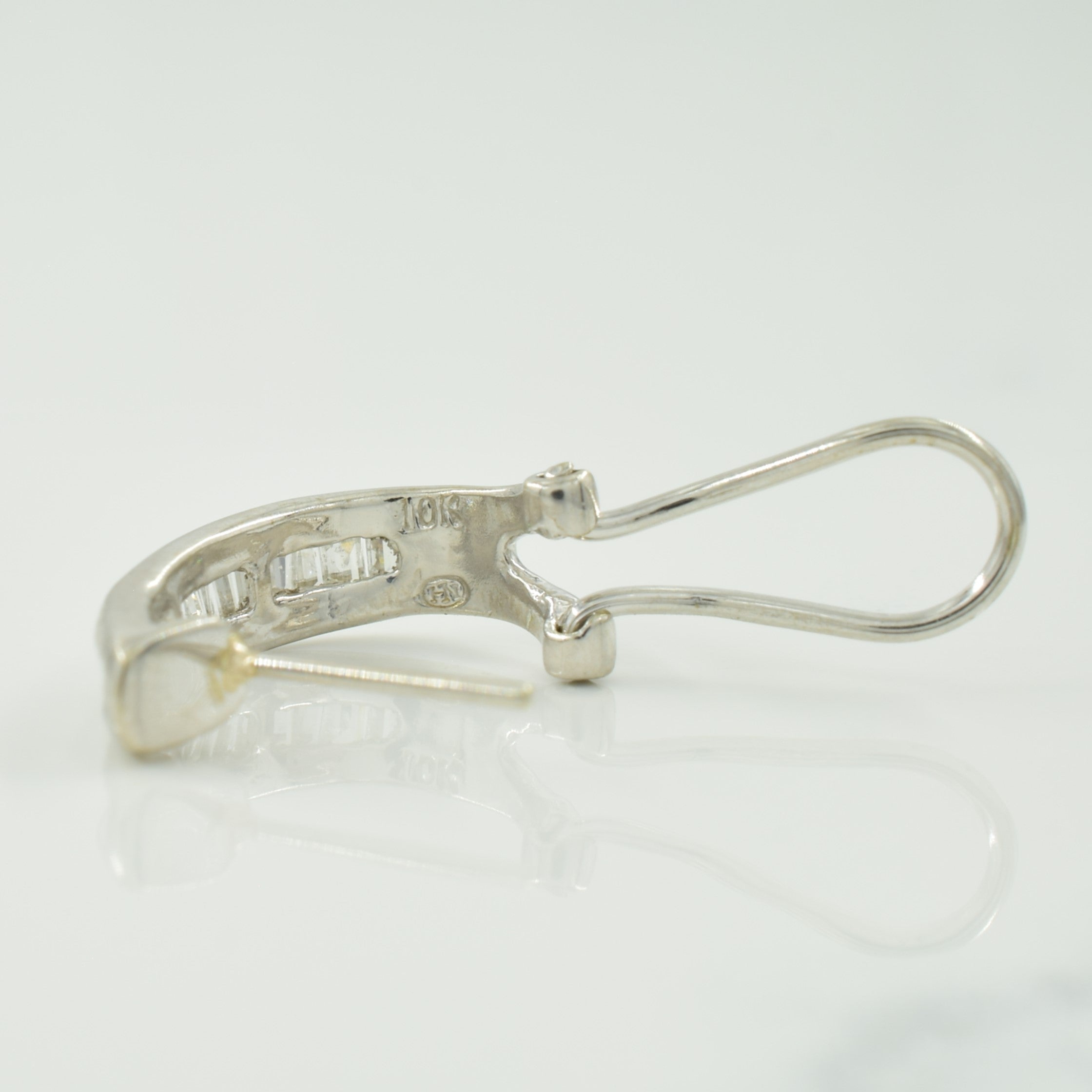 Diamond Huggie Earrings | 0.20ctw |