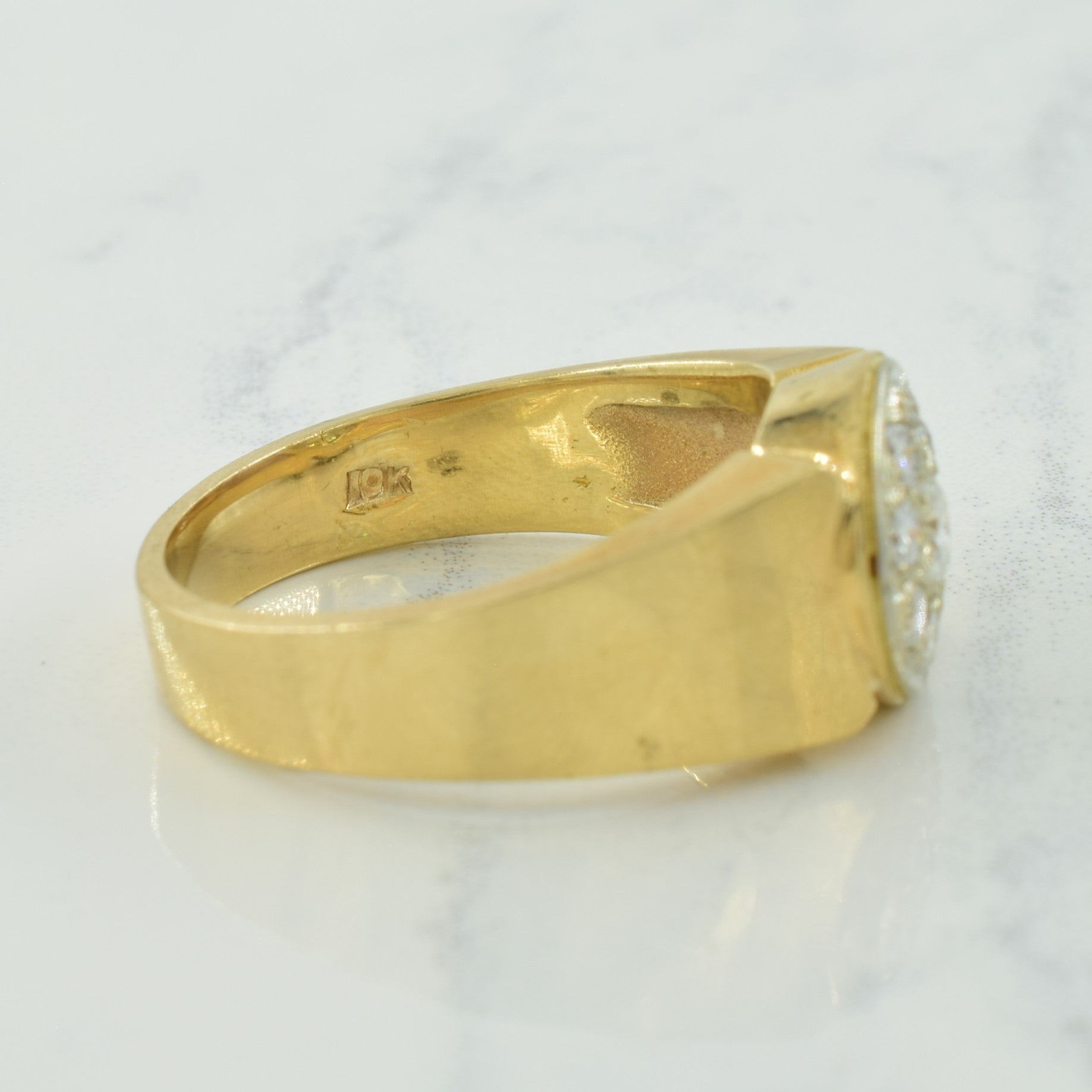 Diamond Cluster Ring | 0.40ctw | SZ 9.25 |
