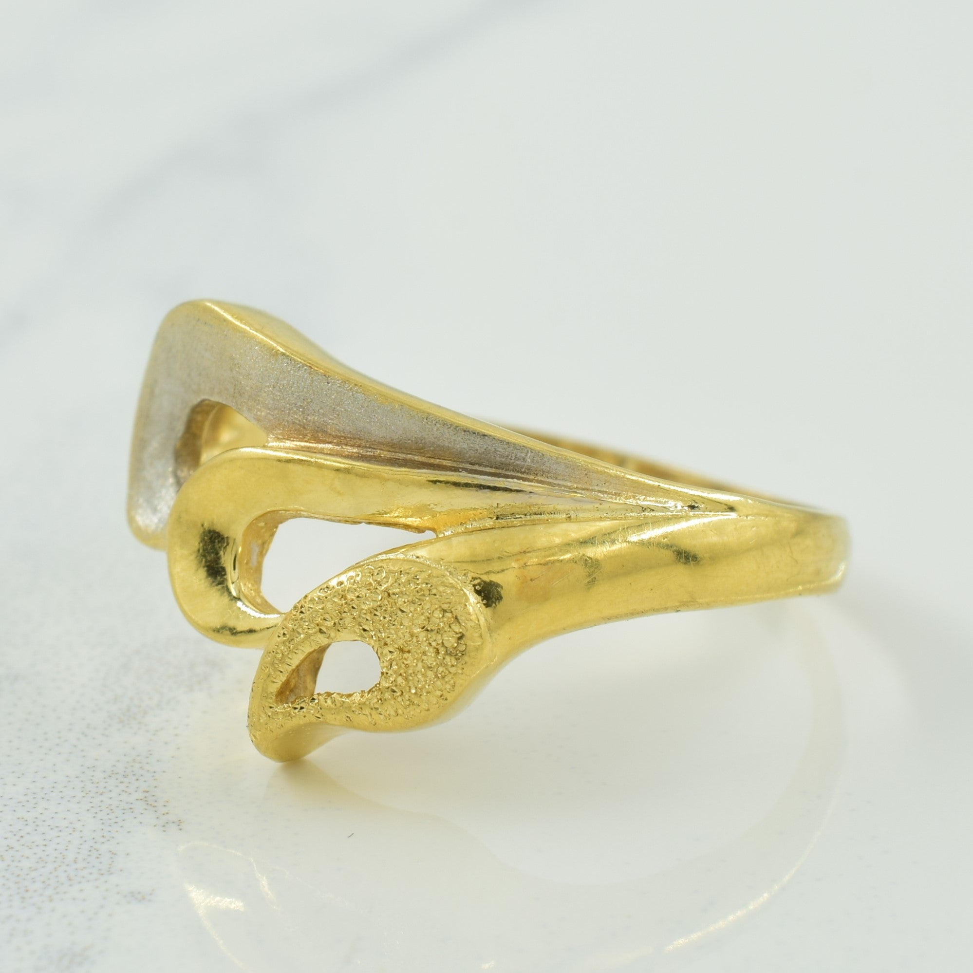 18k Two Tone Gold Ring | SZ 8.5 |