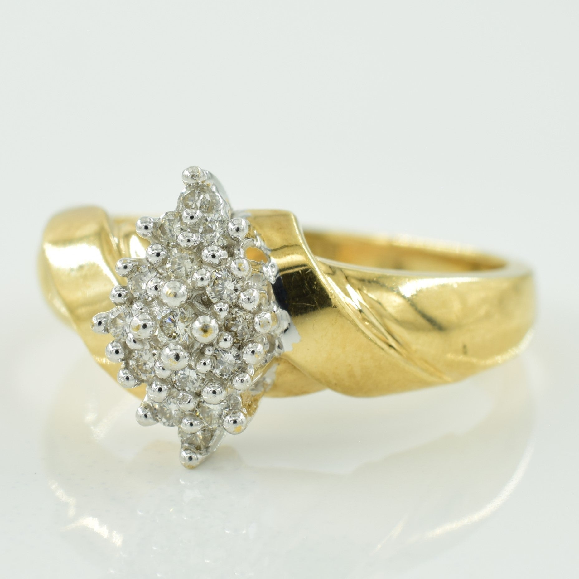 Cluster Diamond Ring | 0.15ctw | SZ 6.25 |