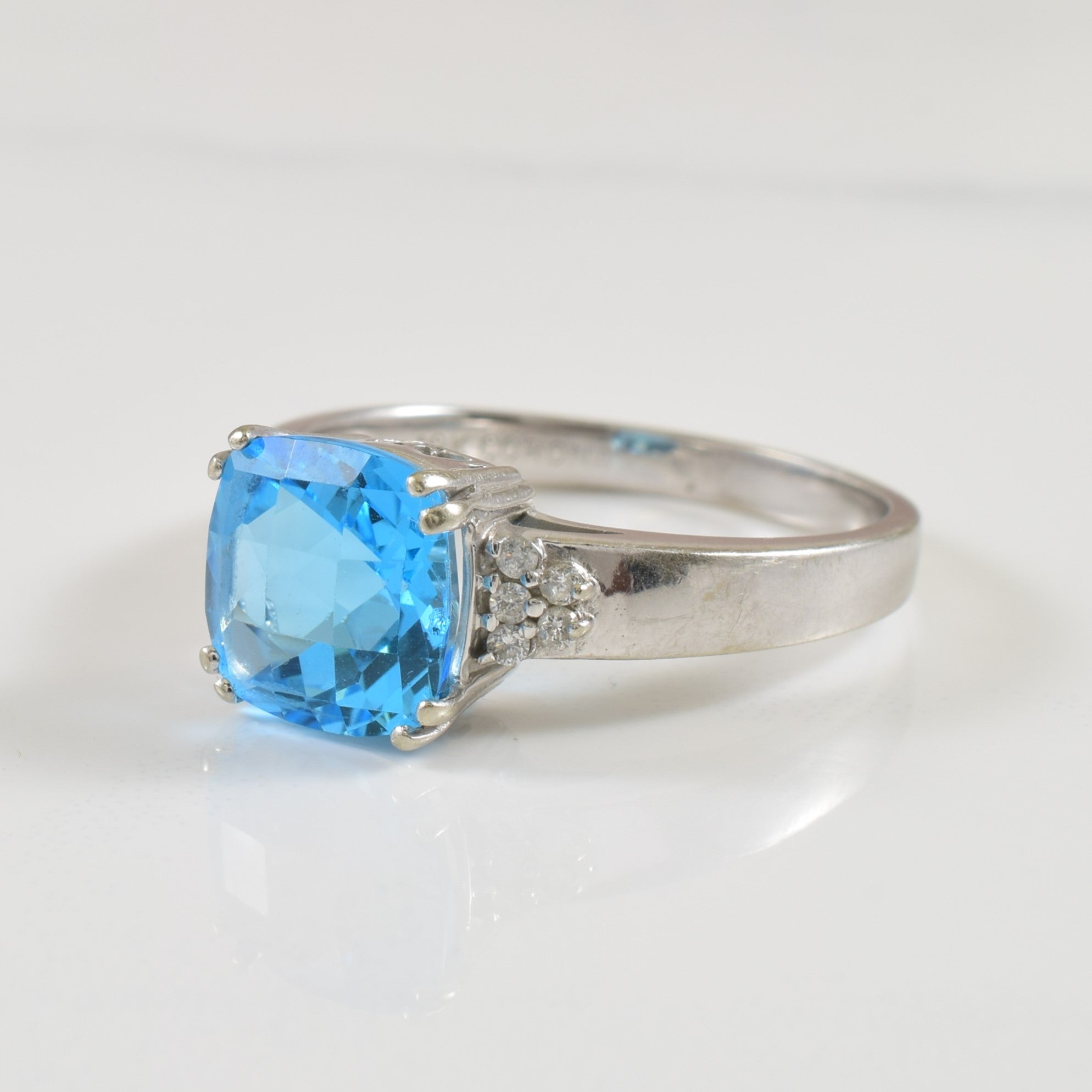 Blue Topaz & Diamond Ring | 4.00ct, 0.08ctw | SZ 9.5 |