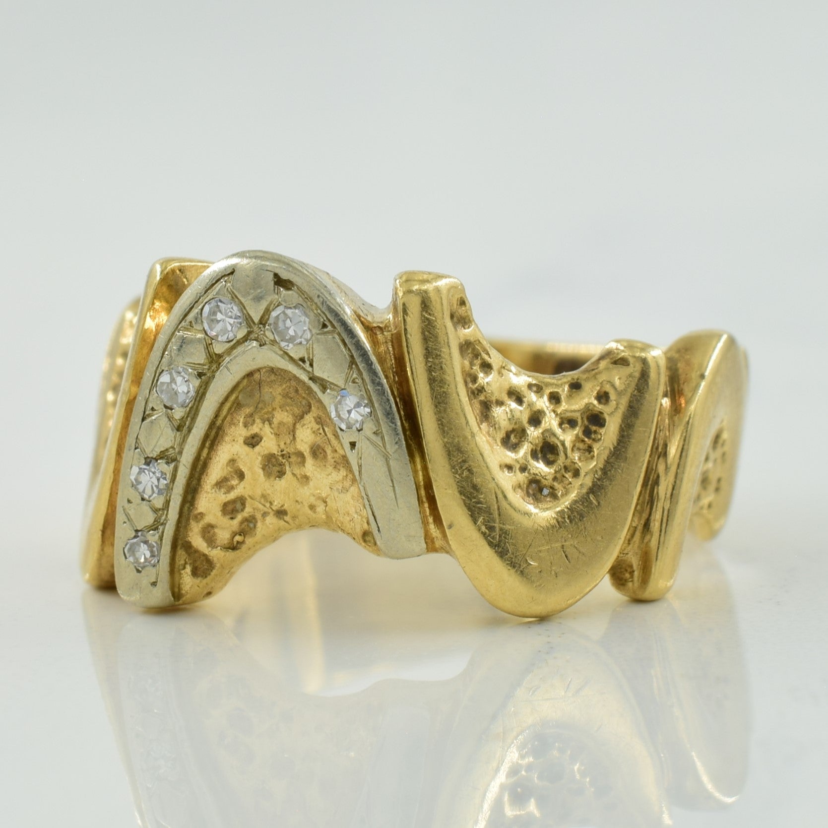 Hill & Valley diamond Ring | 0.05ctw | SZ 6.75 |
