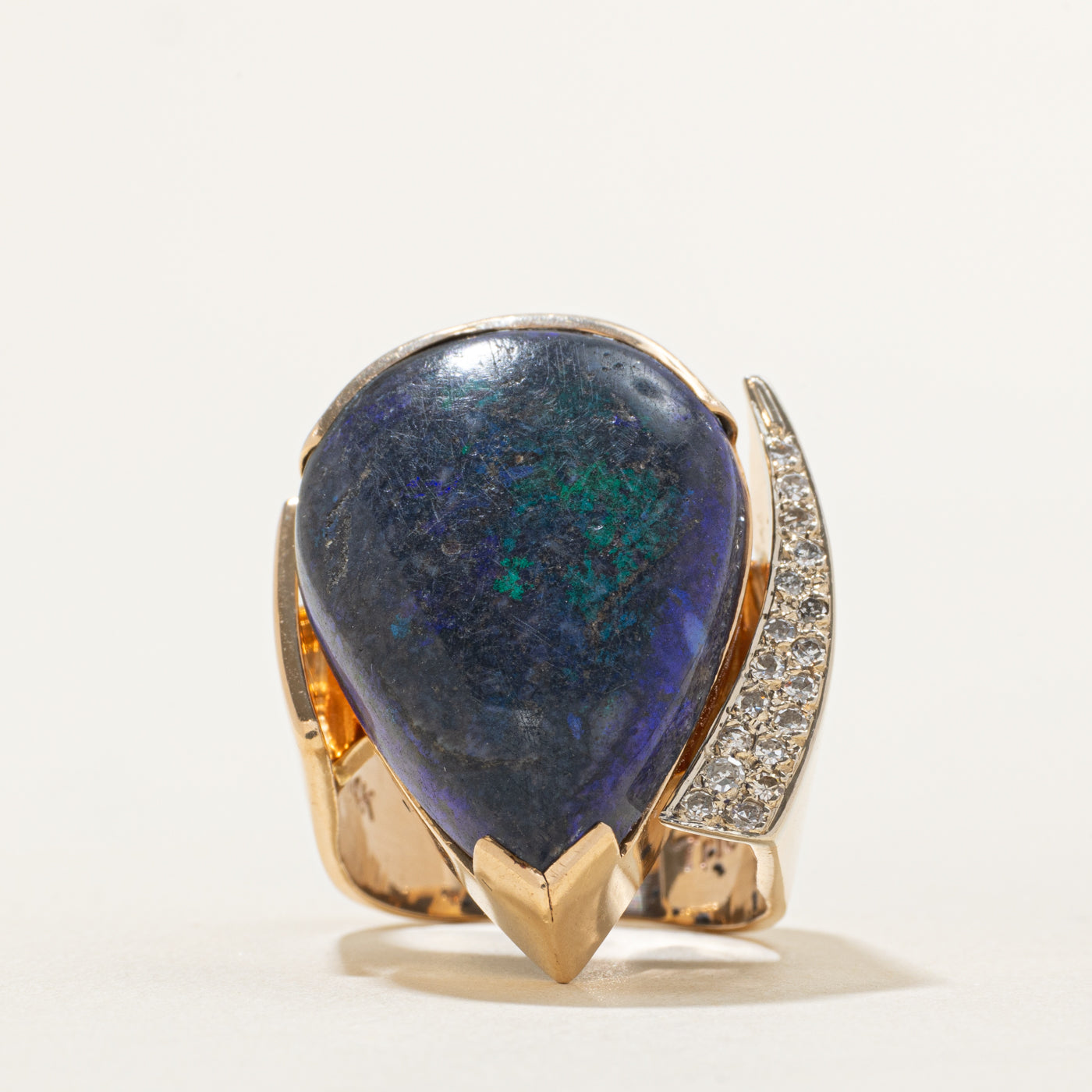 Black Opal & Diamond Ring | 0.15ctw, 17.50ct | SZ 8.25 |
