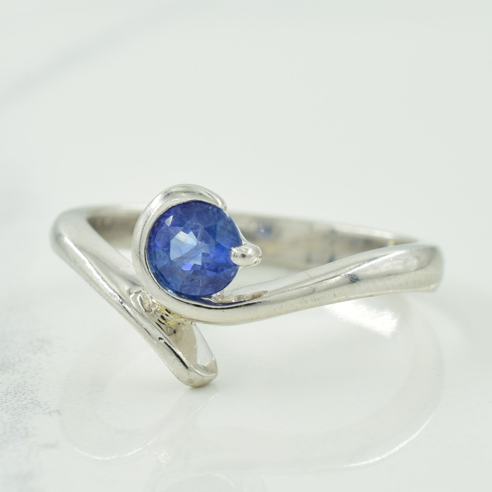 Blue Sapphire Bypass Ring | 0.57ct | SZ 7.25 |