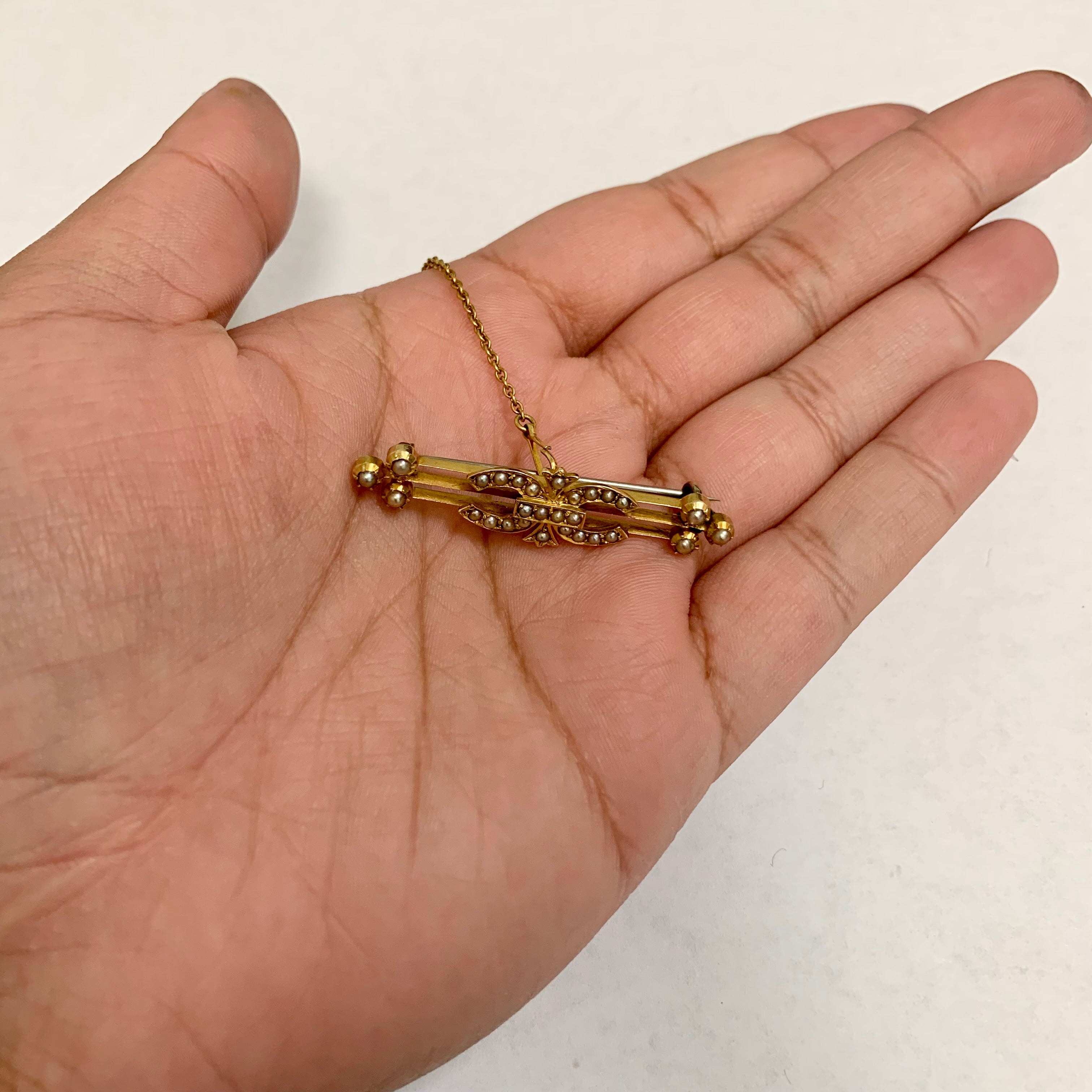 Antique Seed Pearl Brooch | 0.60ctw |