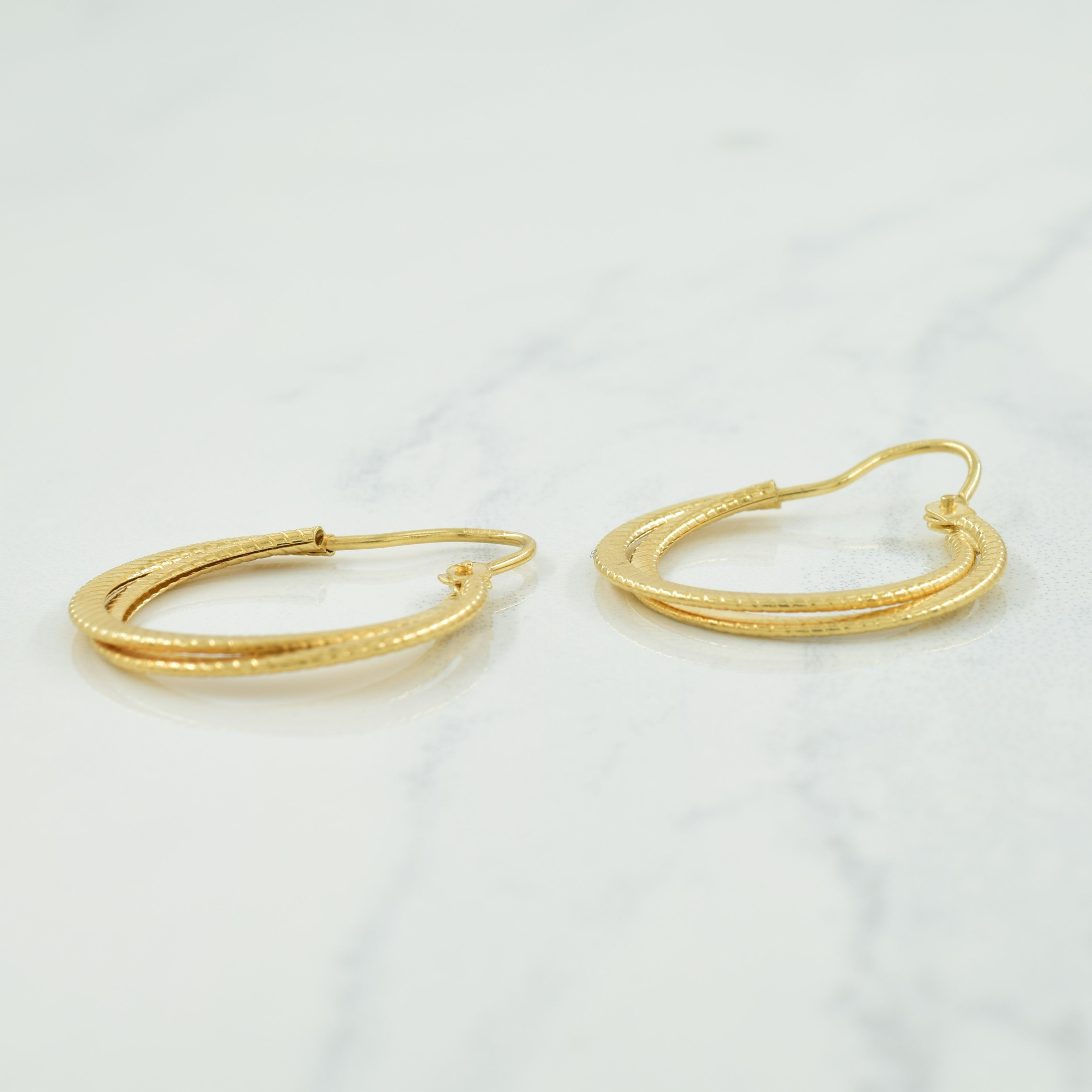 10k Yellow Gold Hoop Earrings |