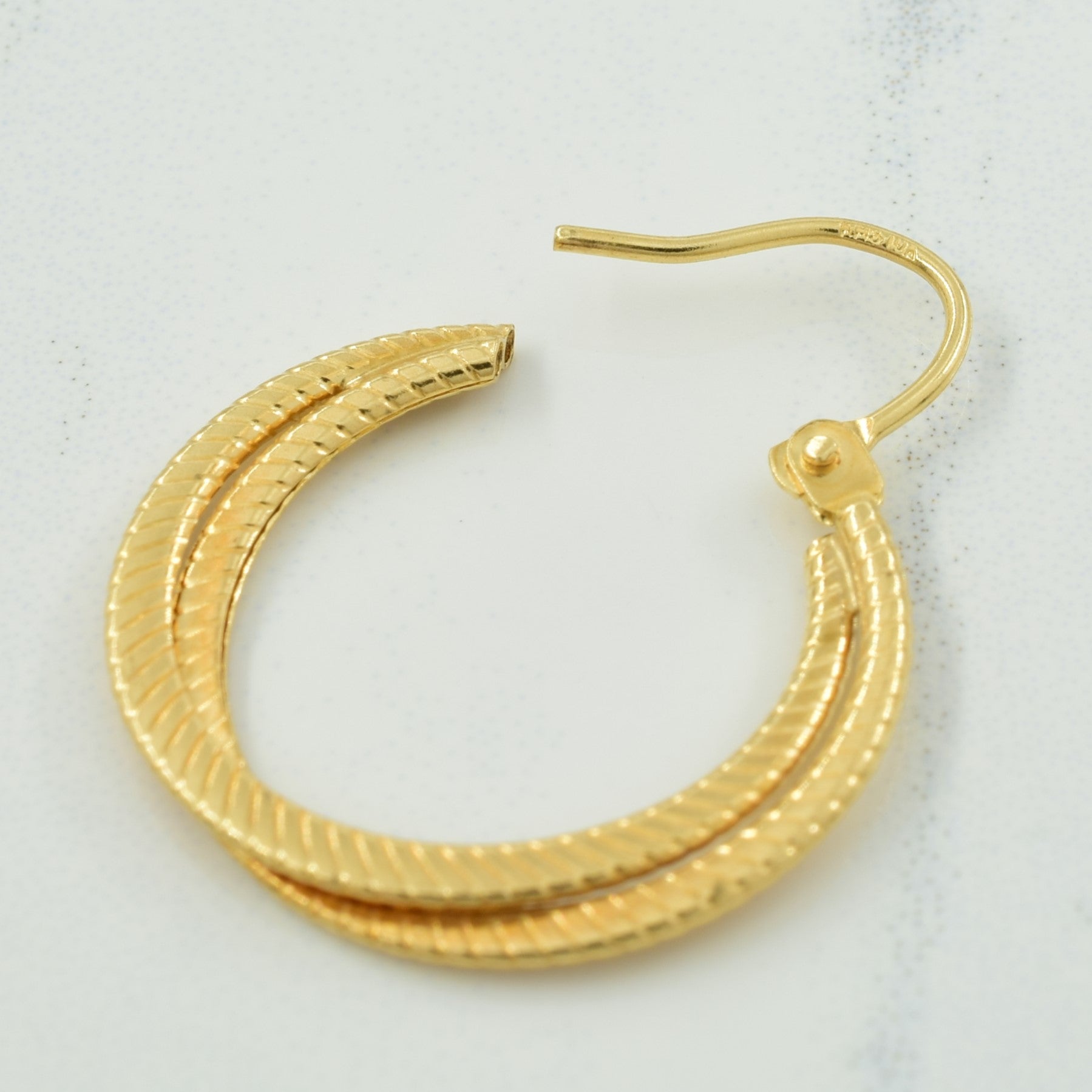 10k Yellow Gold Hoop Earrings |