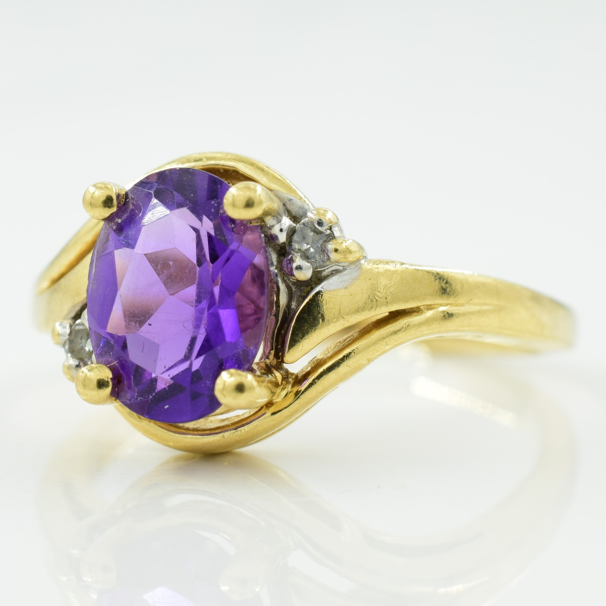 Amethyst & Diamond Ring | 0.66ct, 0.02ctw | SZ 5.5 |