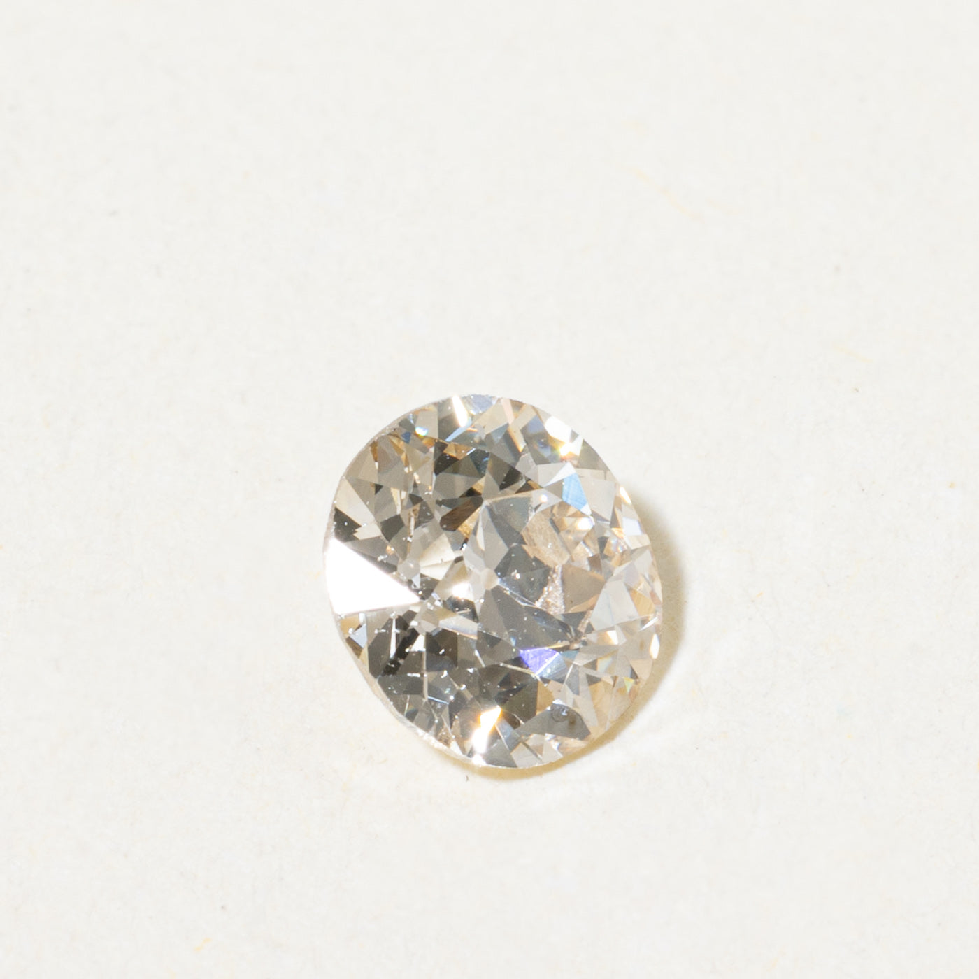 Diamant brut taille ancienne européenne certifié GIA | 0,74 ct SI1 Brun |