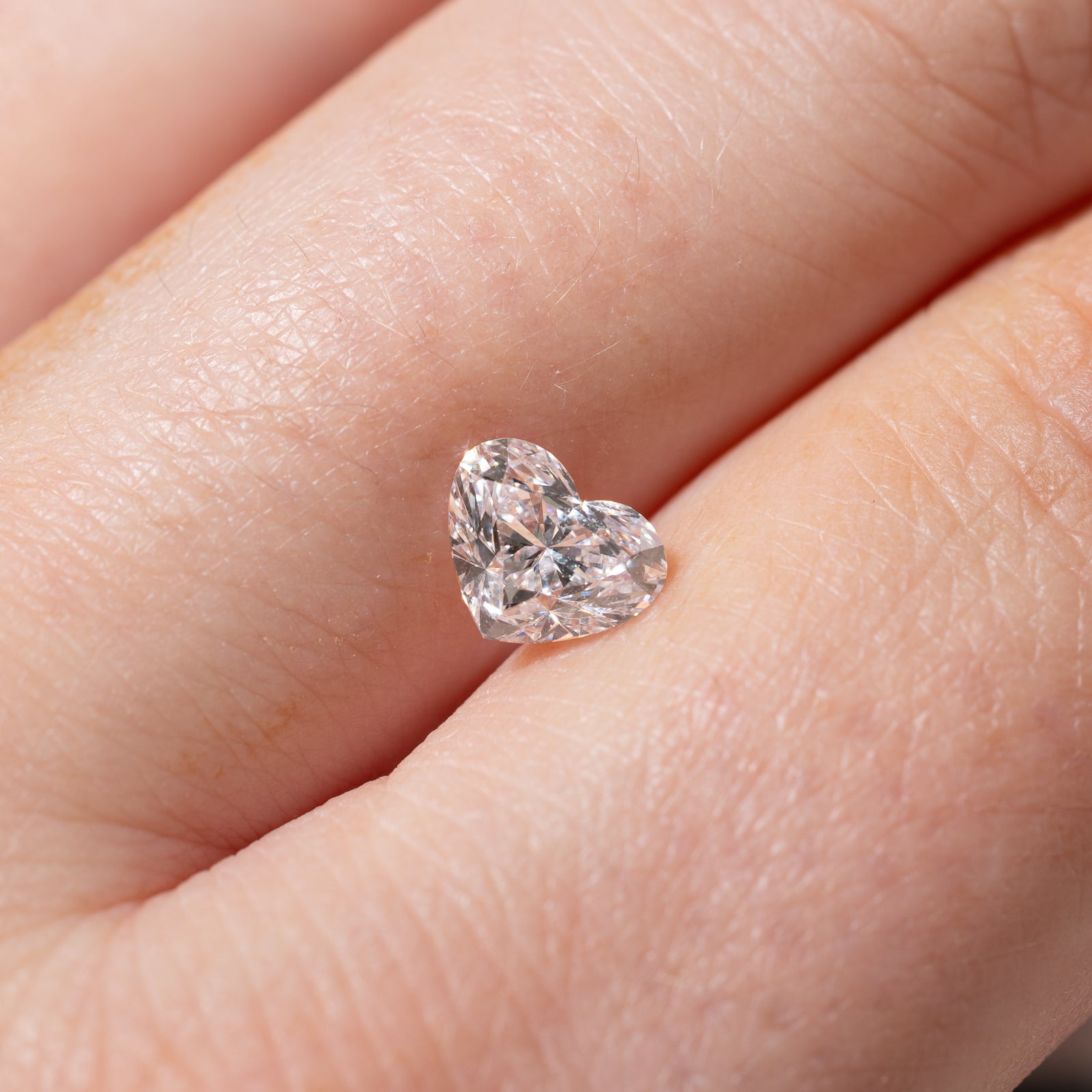 Diamant naturel en forme de cœur, certifié GIA | 1,20 ct VVS1 D taille Excellent |