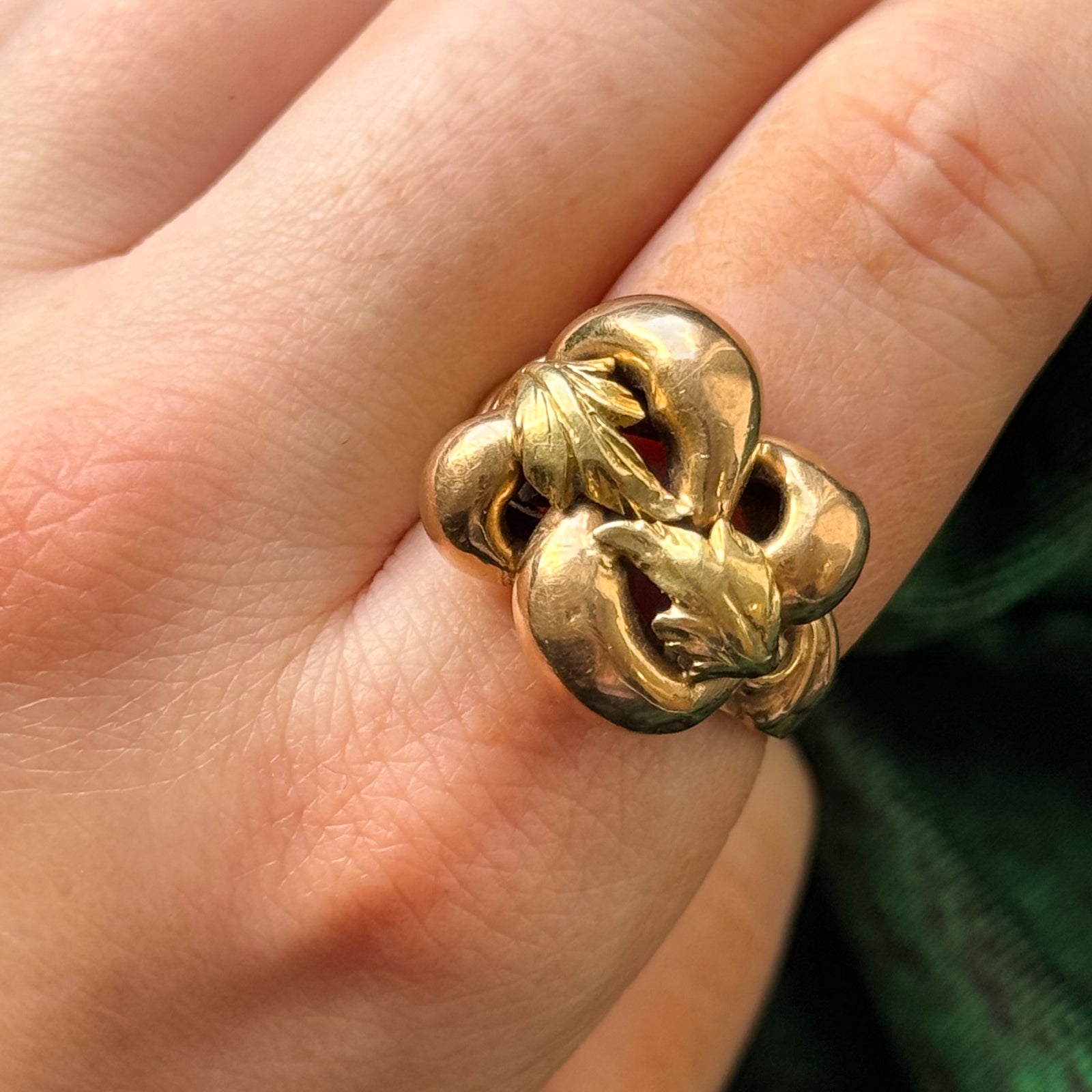 Leaf Detailed Keeper Ring | SZ 9 |