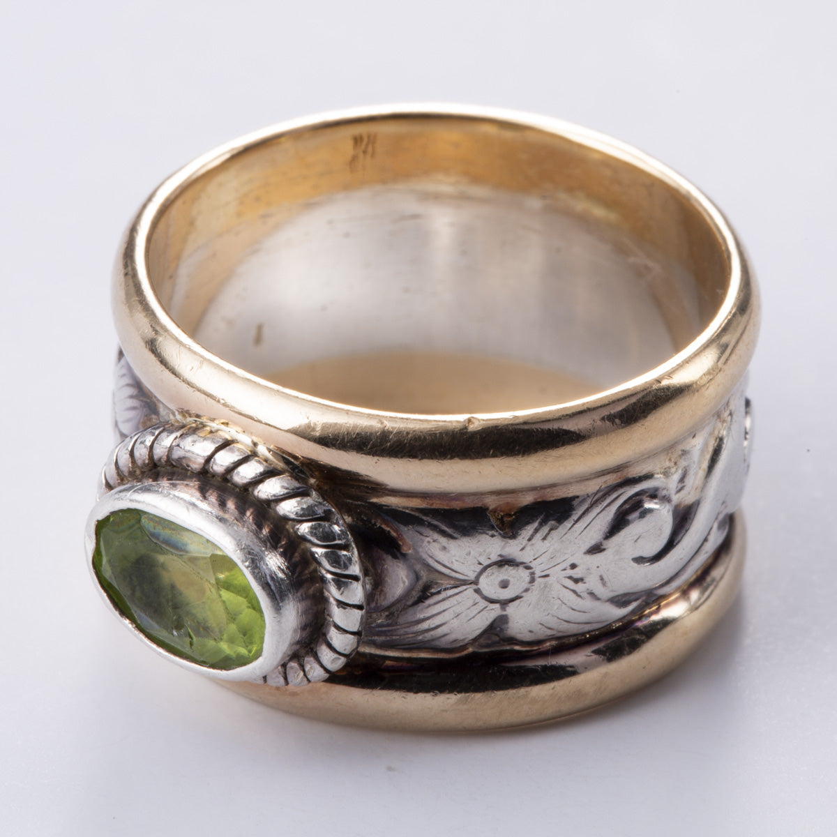 14k Yellow Gold and Silver Peridot Ring | 0.85ct | Sz 6.75