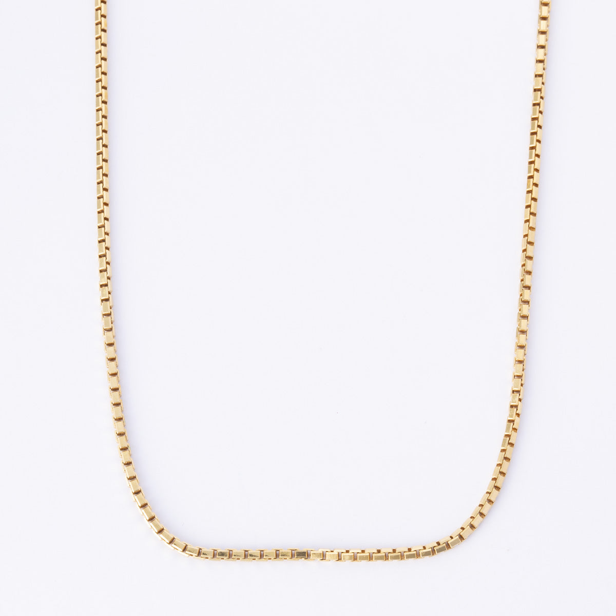 Chaîne à maillons carrés en or jaune 18 carats | 38 cm