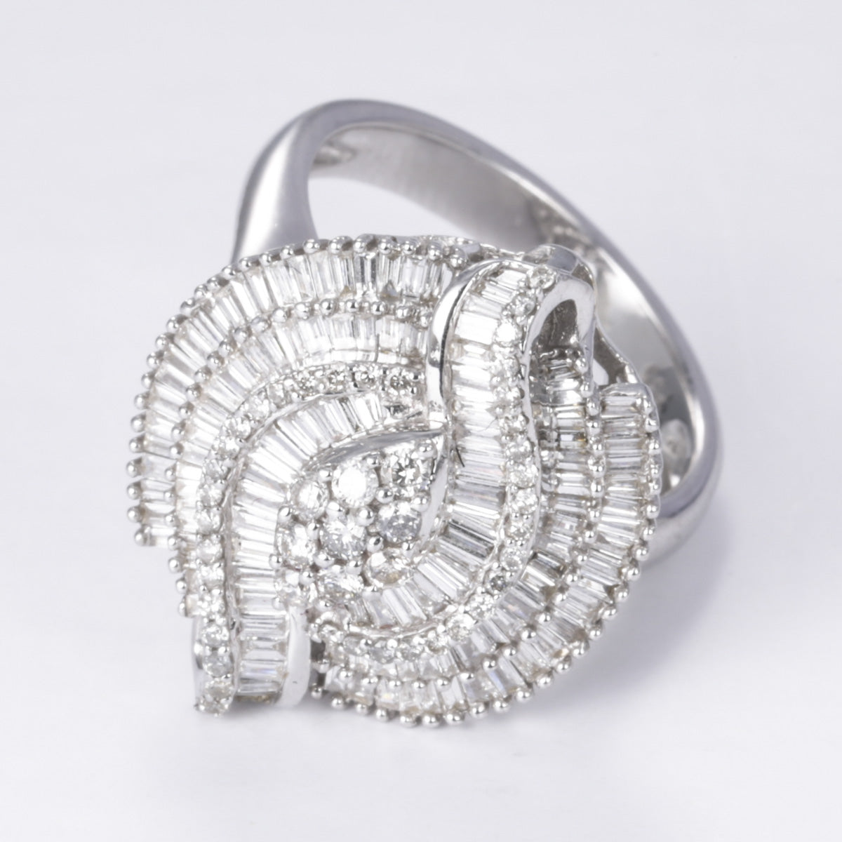 18k White Gold Fancy Diamond Ring | 1.00ctw | SZ 6.5