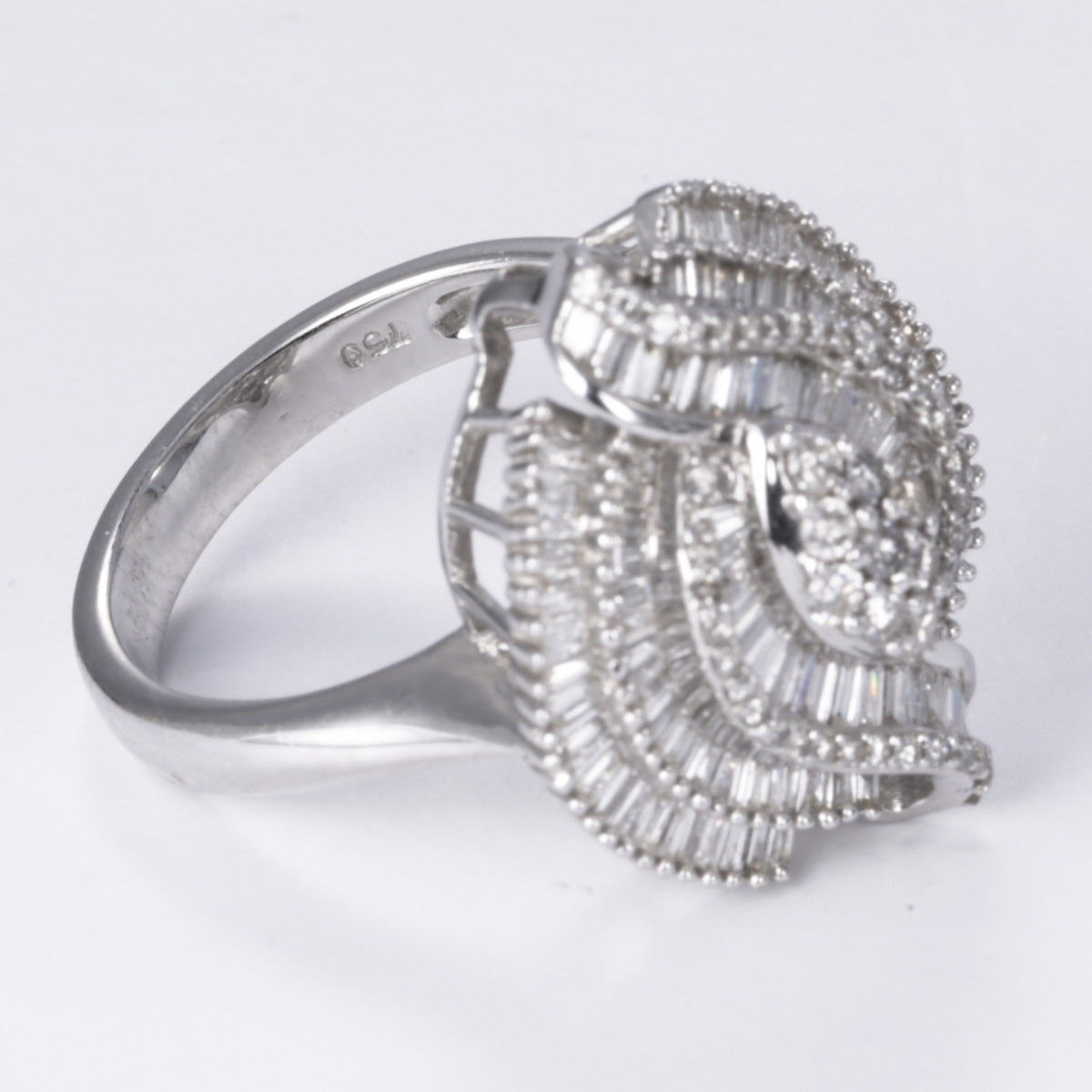18k White Gold Fancy Diamond Ring | 1.00ctw | SZ 6.5