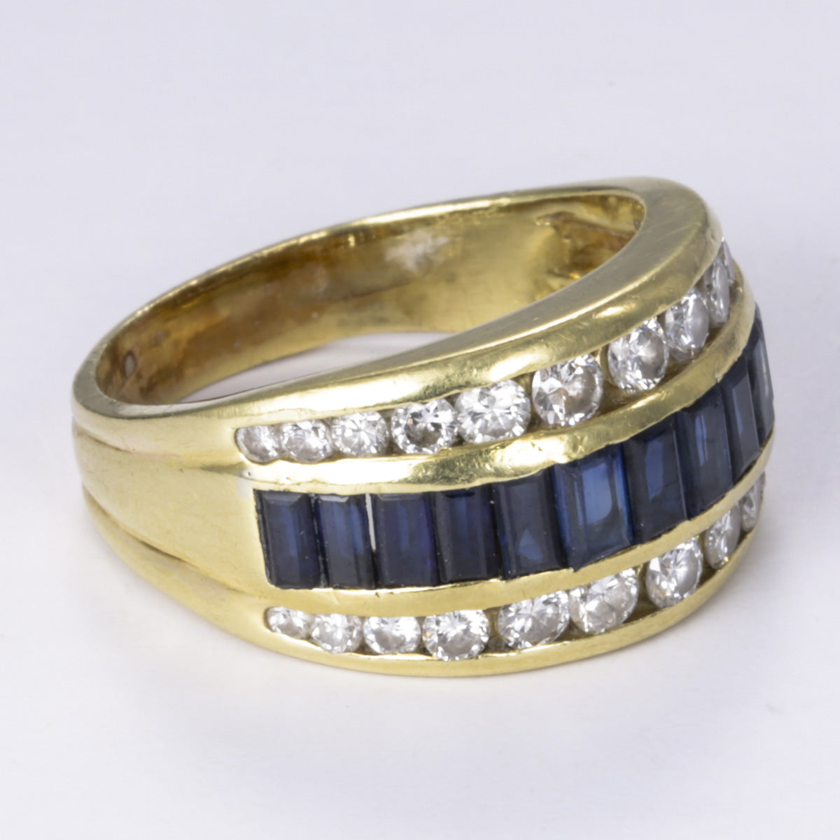 18k Yellow Gold Blue Sapphire and Diamond Ring | 2.04ctw, 1.17ctw | SZ 8.25
