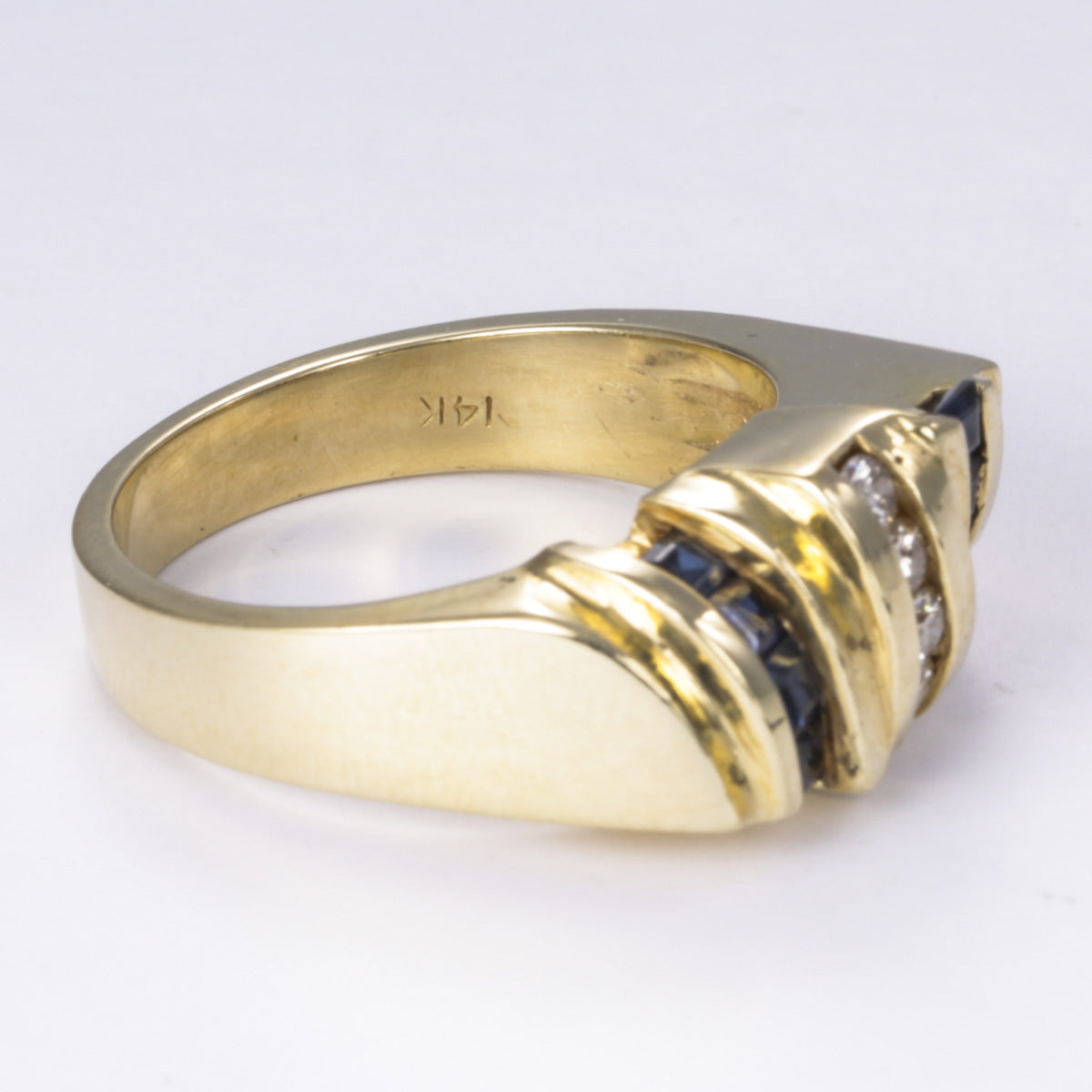 14k Sapphire and Diamond Cocktail Ring | 0.88ctw, 0.23ctw | SZ 9.25