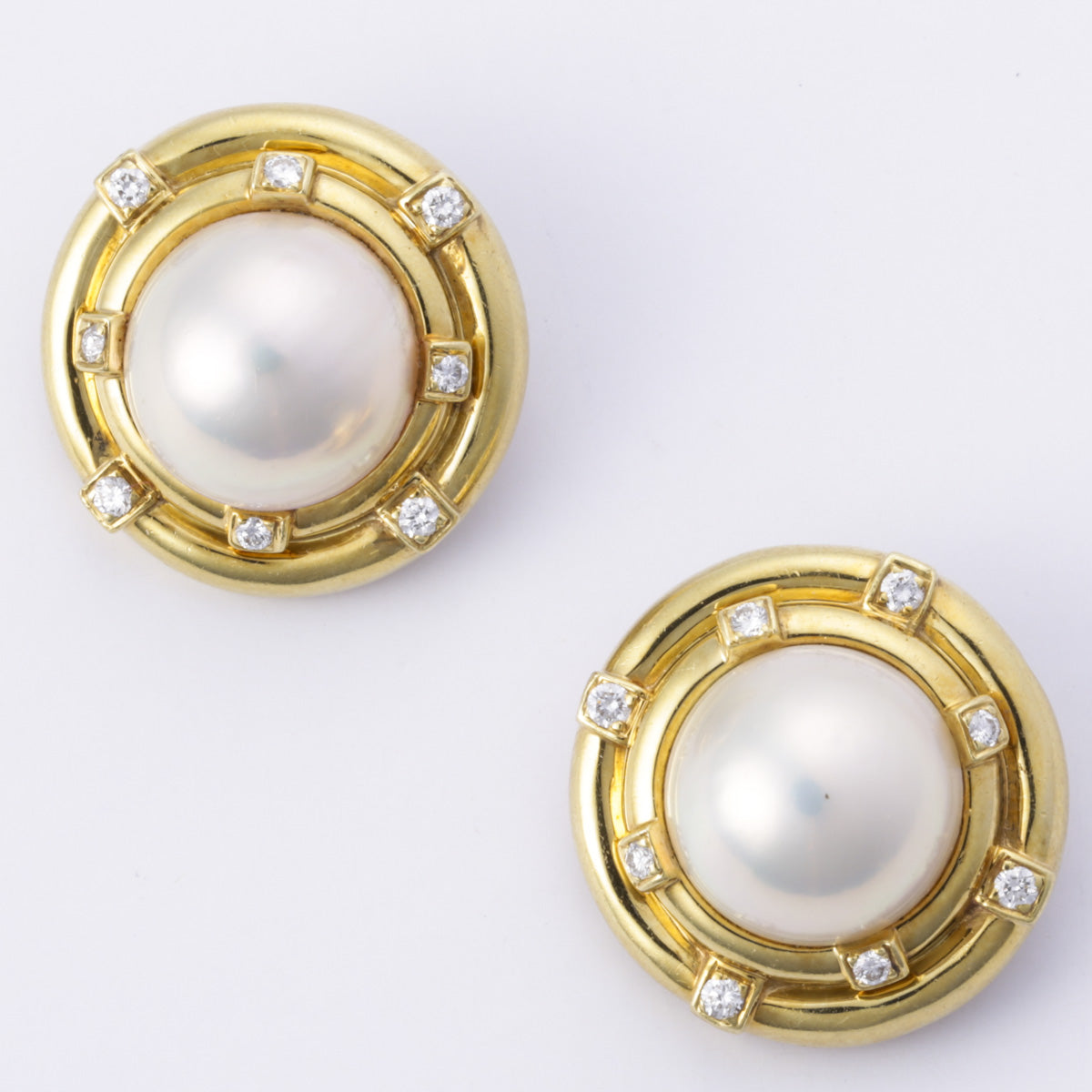 18k Yellow Gold Mabe Pearl and Diamond Clip On Earring | 14mm, 0.49ctw |