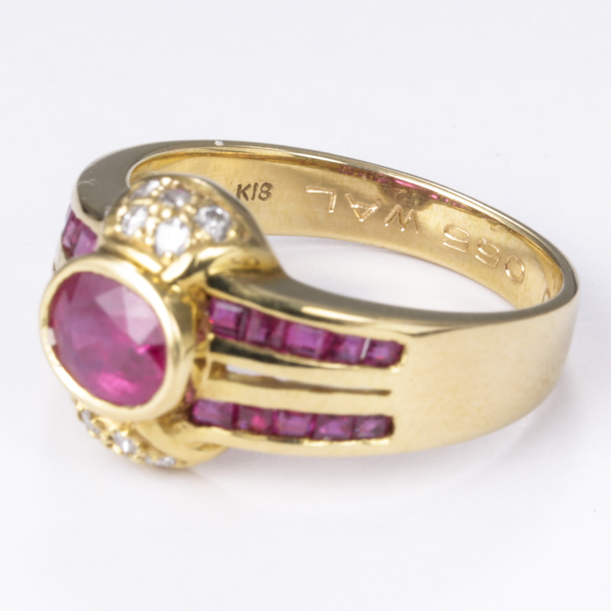 18k Yellow Gold Ruby and Diamond Ring| 1.45ctw, 0.12ctw | SZ 6.75
