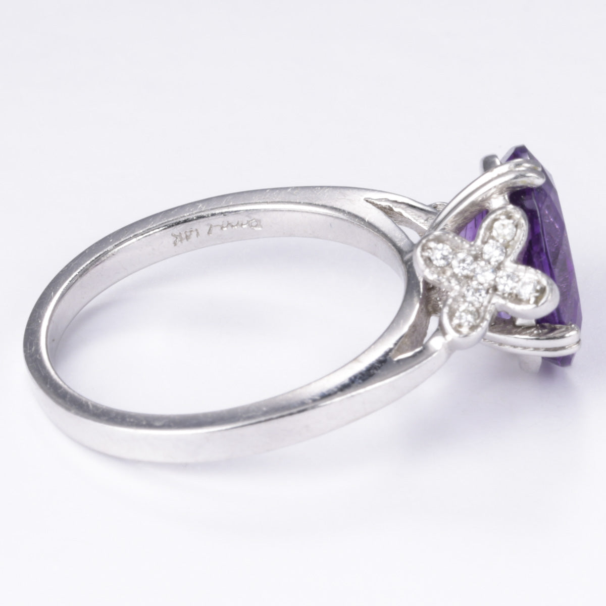 14k Amethyst and Diamond Ring | 2.65ct, 0.09ctw | Size 6.75