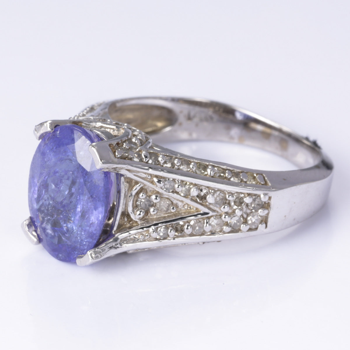 14k White Gold Tanzanite & Diamond Ring | 3.75ct, 0.50ctw | SZ 6.75 |
