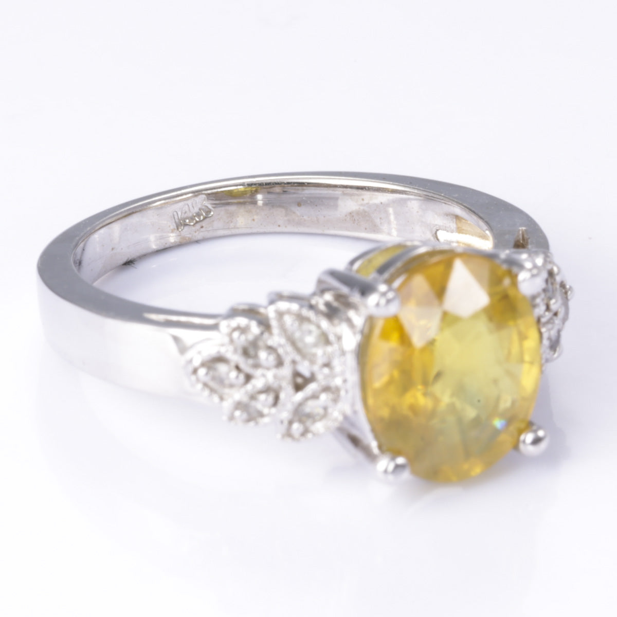 14k White Gold Yellow Sapphire and Diamond Ring | 2.90ct, 0.15ctw | Size 6.25