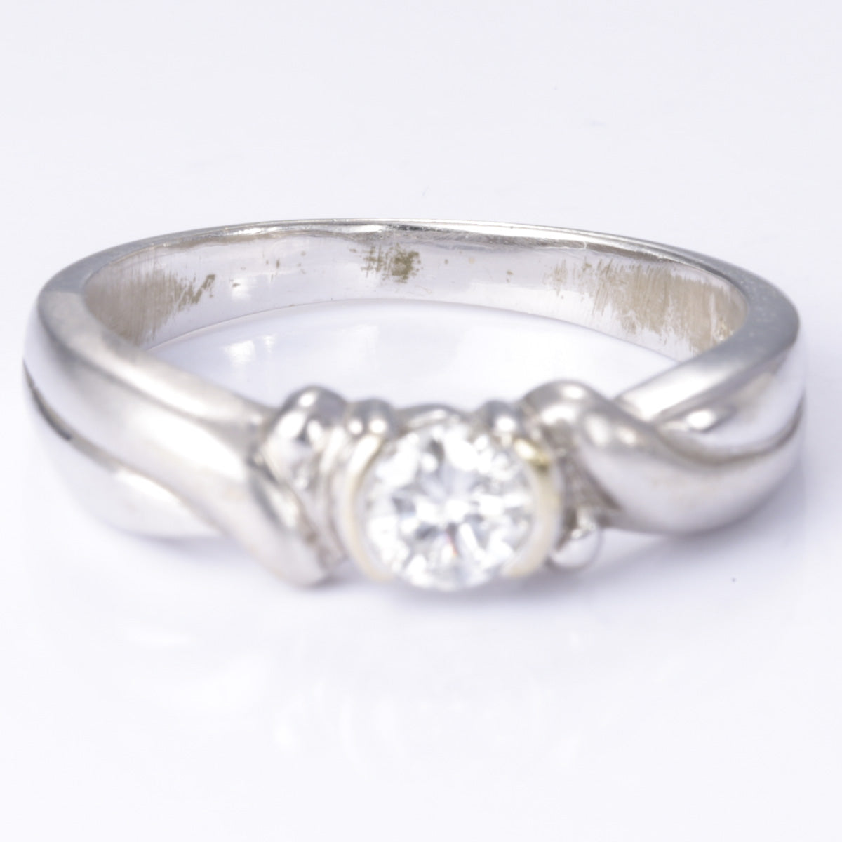 18k Diamond Soliatire Ring | 0.27ct | SZ 7