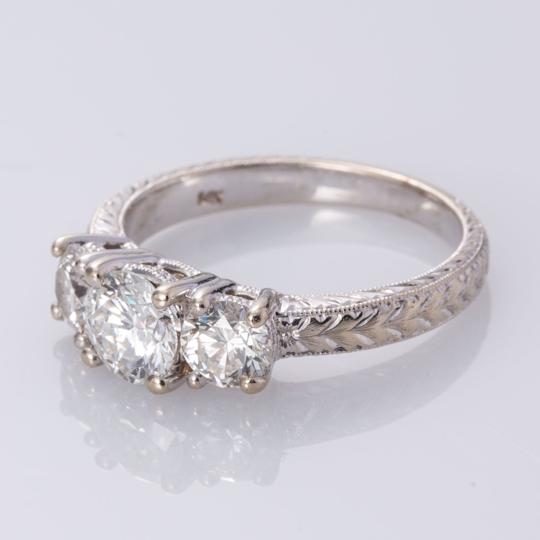 Bague trois diamants en or 14 carats | 1,30 ct au total SI1 FH | Taille 5,25 |