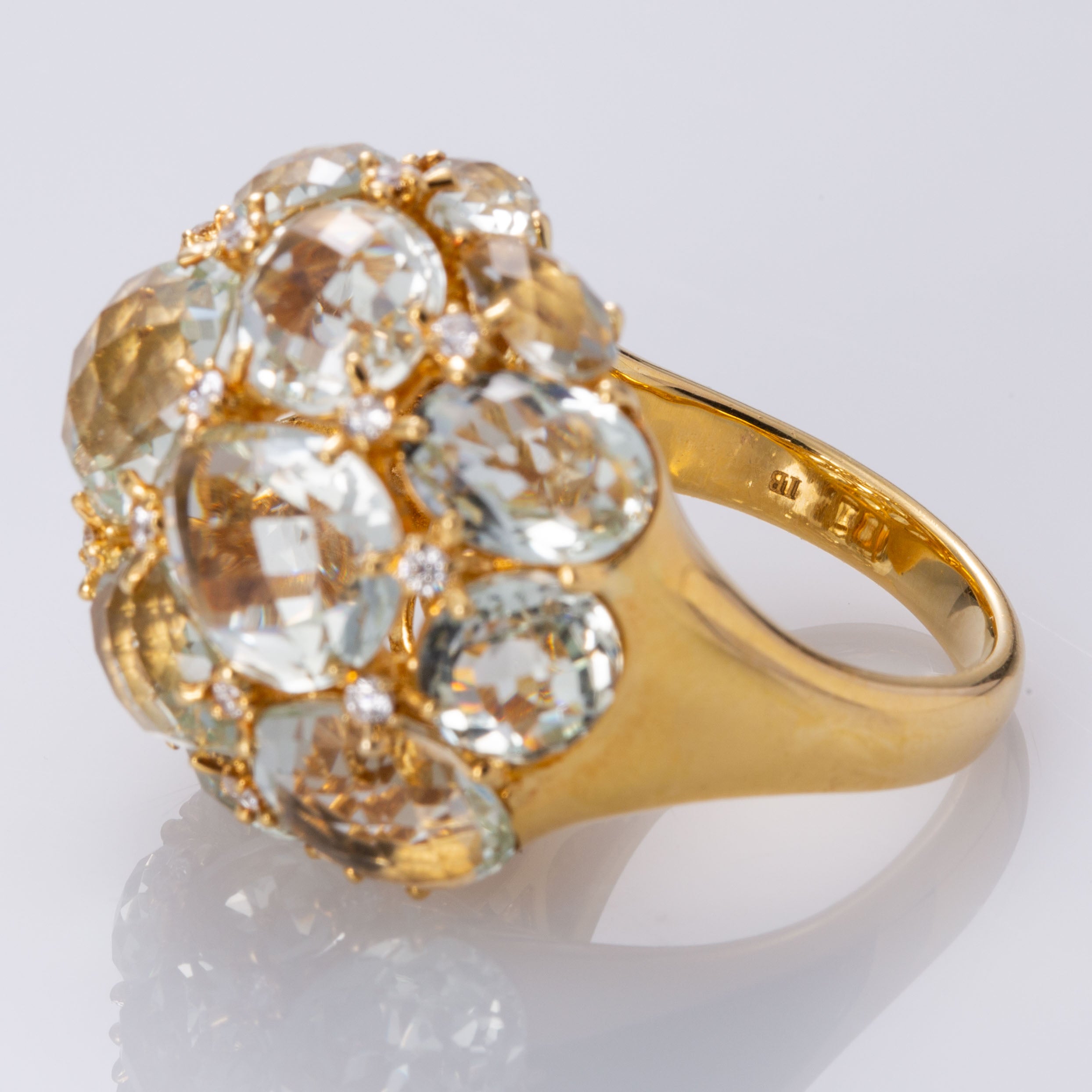 18K Yellow Gold Green Amethyst and Diamond Ring | 20.00 ct, 0.27 ctw | SZ 7 |