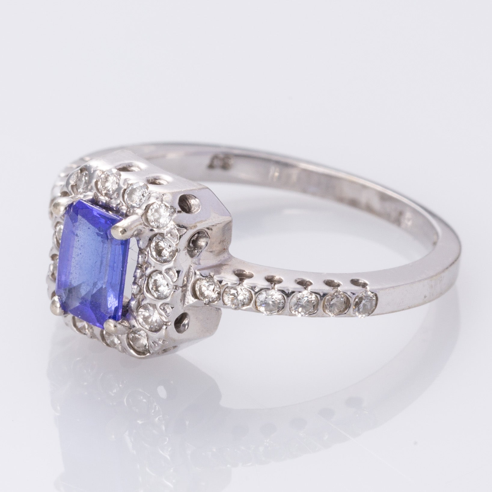 14K White Gold Tanzanite and Diamond Ring | 0.66ct, 0.33ctw | SZ 6 |