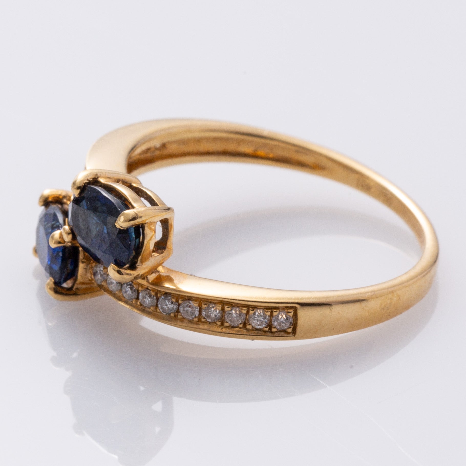 18K Sapphire and Diamond Ring | 1.18ctw, 0.16ctw | SZ 7 |