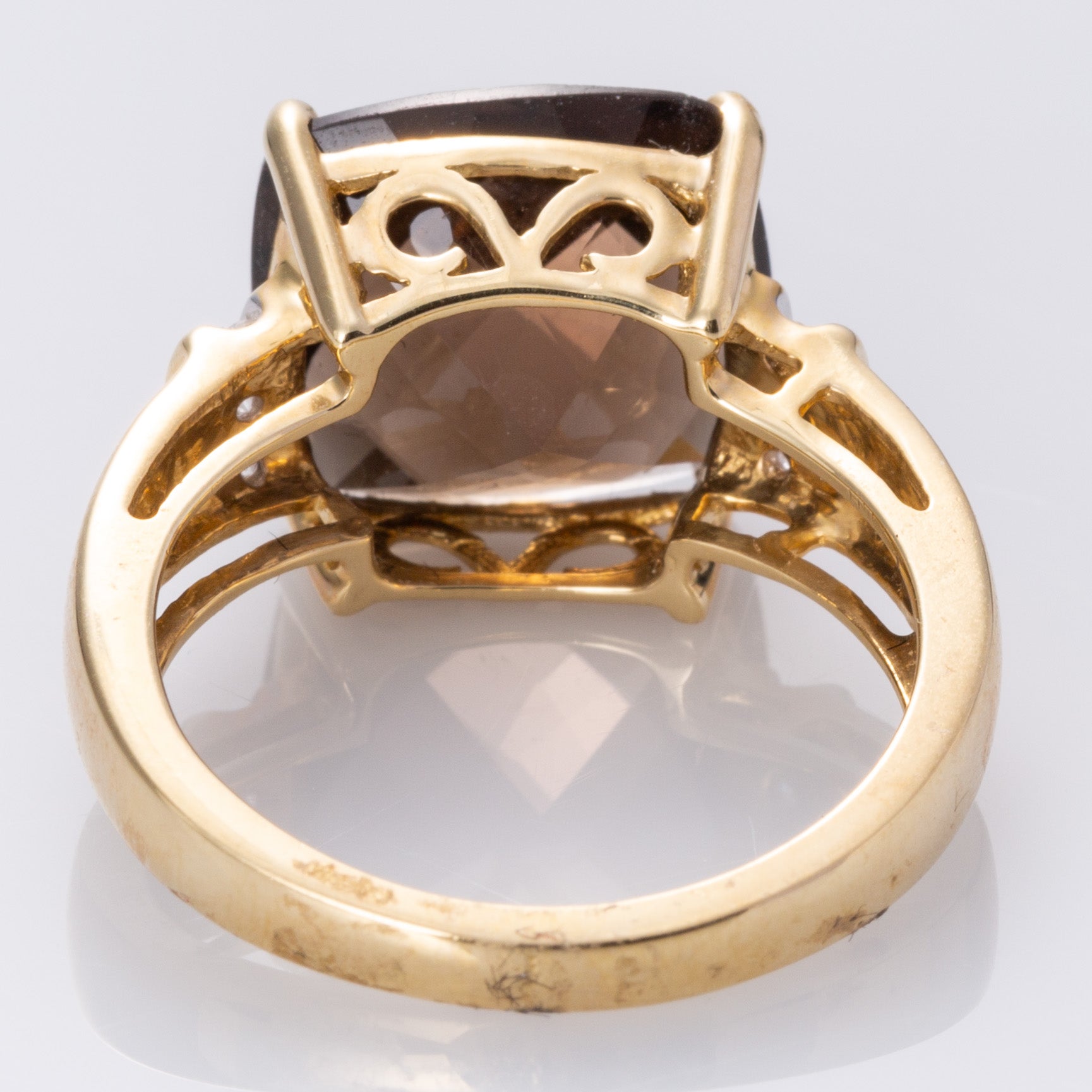 14K Brown Quartz and Diamond Cocktail Ring | 6.50ct, 0.06ctw | SZ 6.75