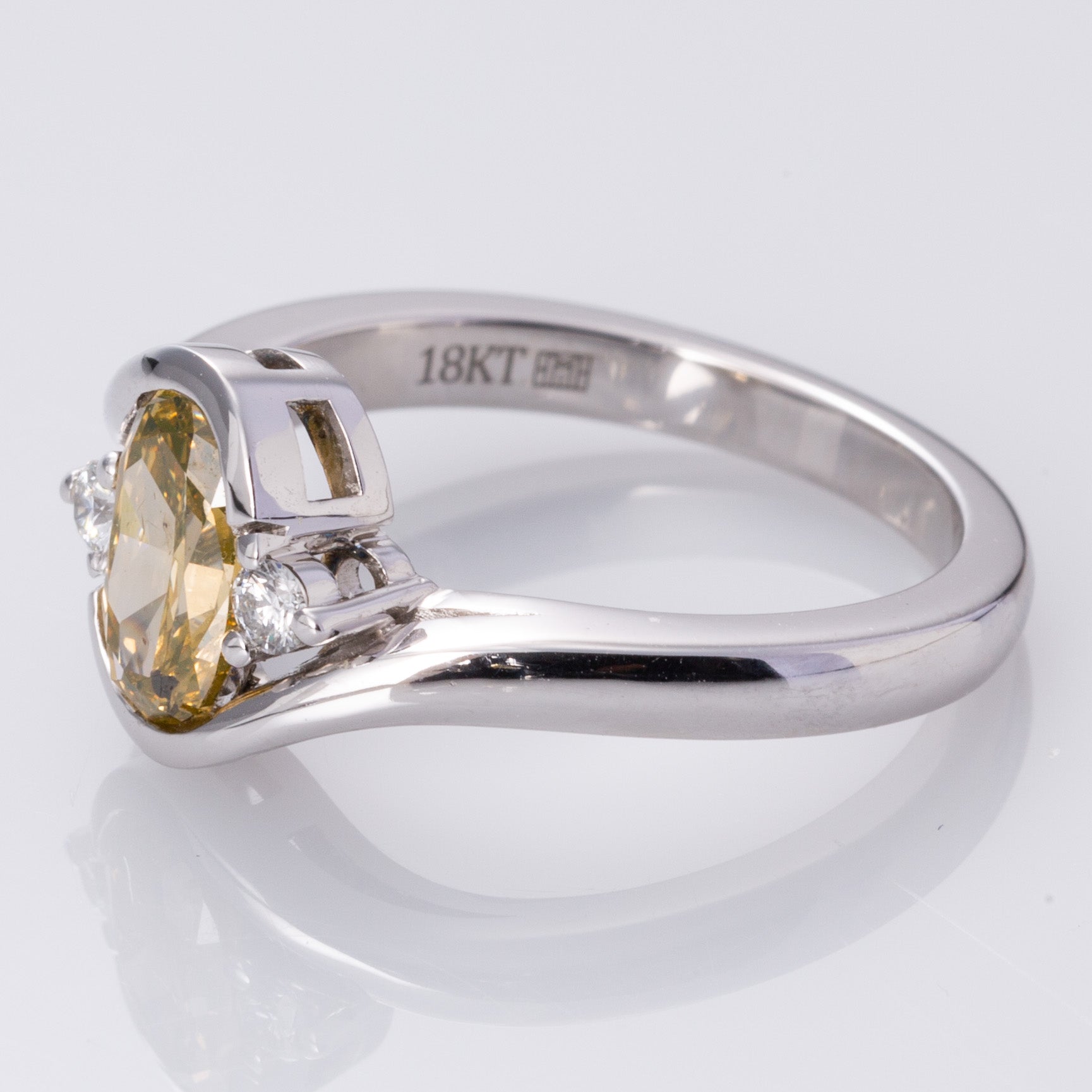 18K White Gold Trio Diamond Cocktail Ring | 0.82ct, 0.1ctw | SZ 6.5 |