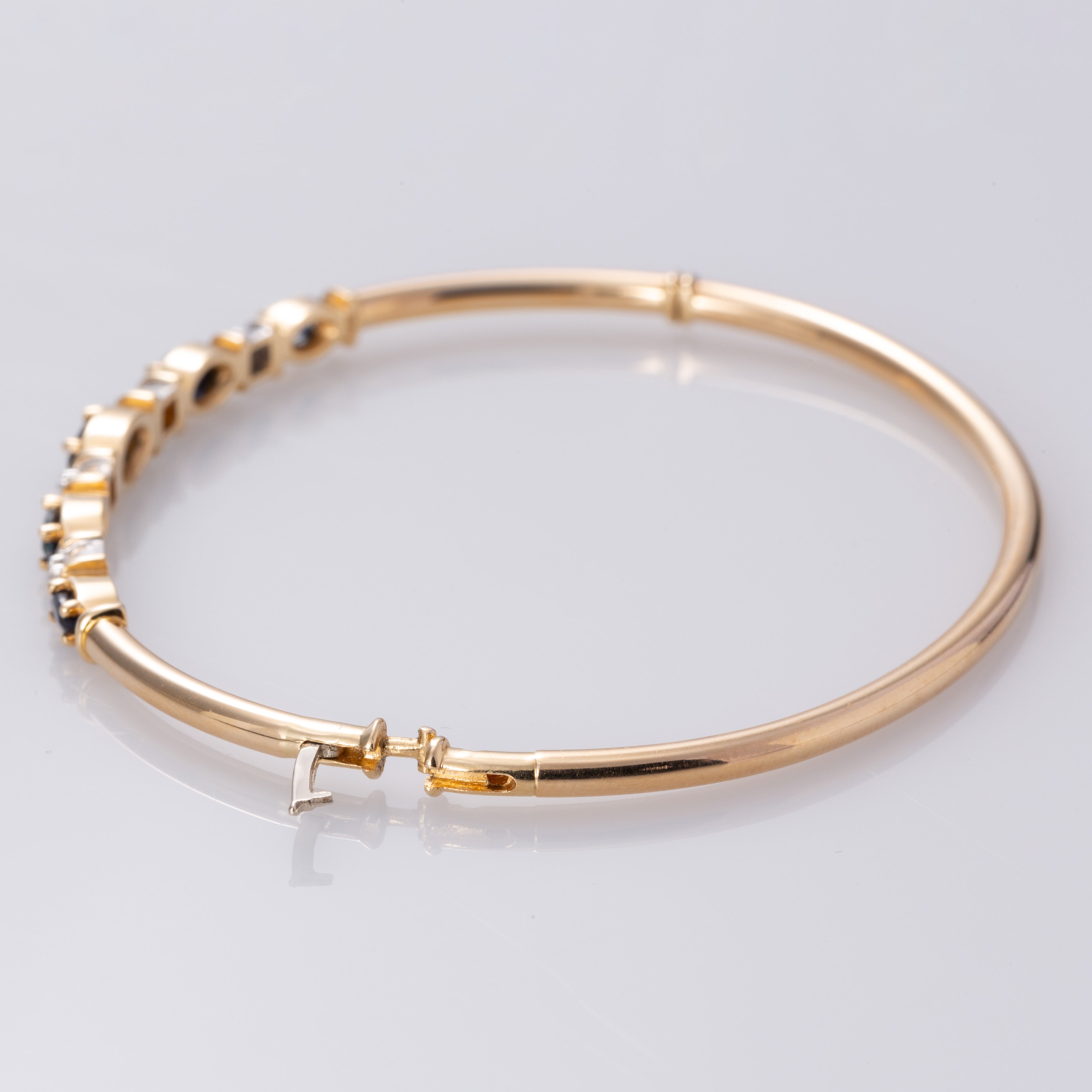 14K Yellow Gold Sapphire and Diamond Bracelet | 0.92ctw, 0.04ctw | 6.5"