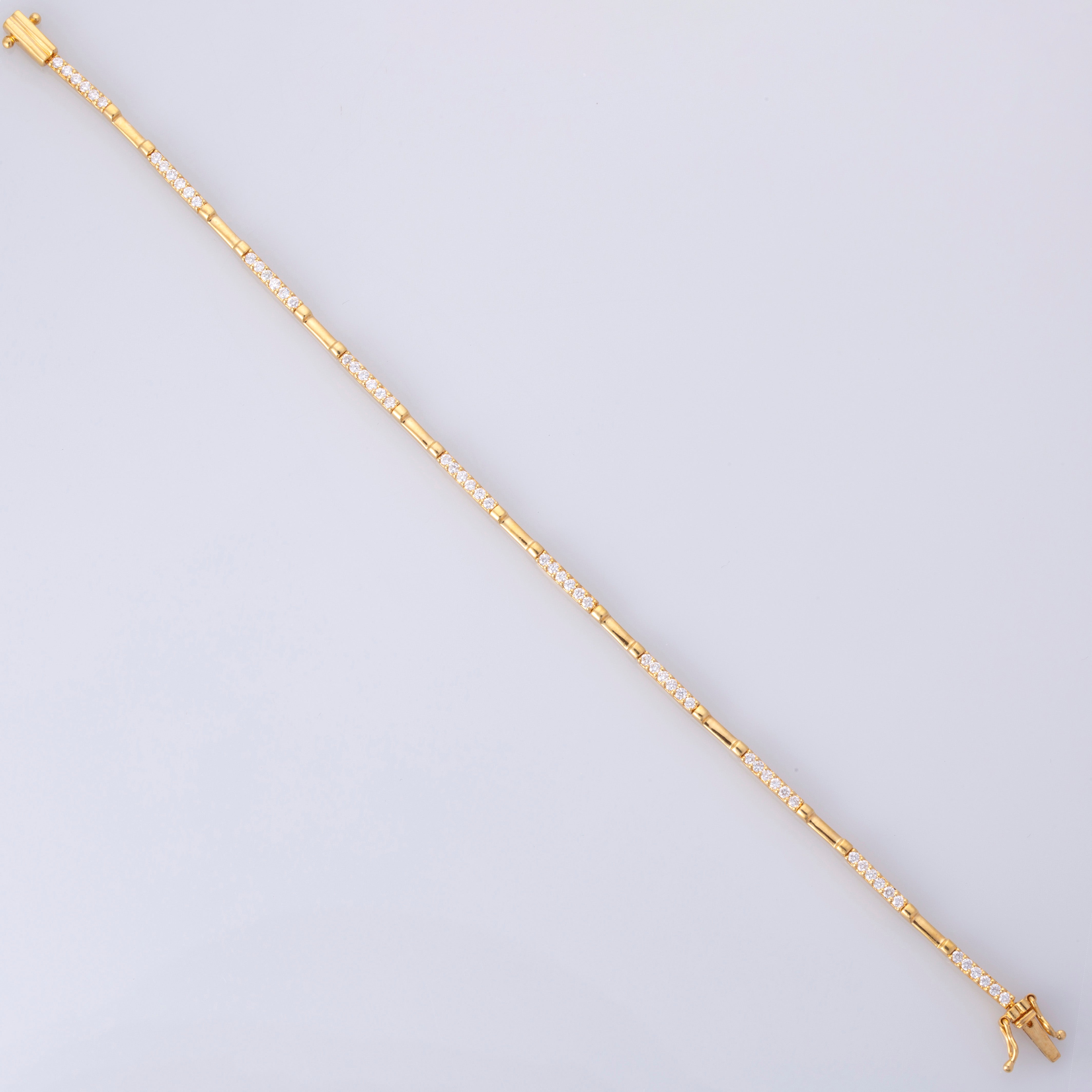 Bracelet en or jaune 18 carats et diamants | 0,91 ct au total | 17,8 cm