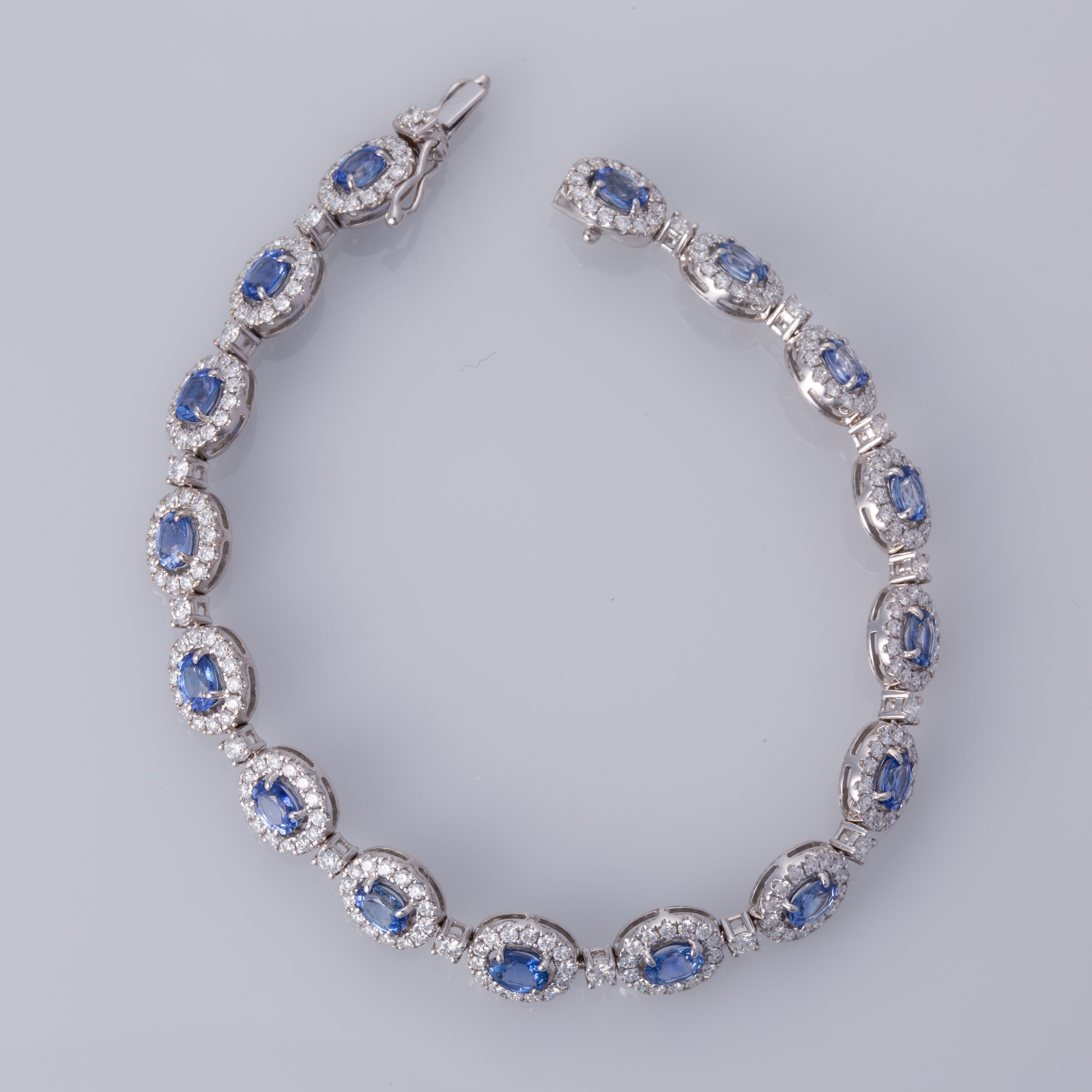 18K White Gold Sapphire and Diamond Bracelet | 4.93ctw, 2.65ctw | 7"