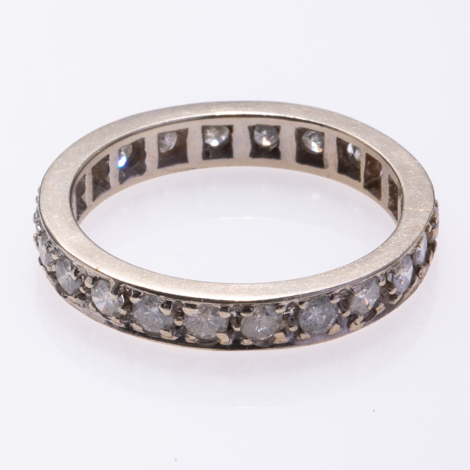 Alliance en or blanc 14 carats sertie de diamants | 1,16 ct au total | 9,25