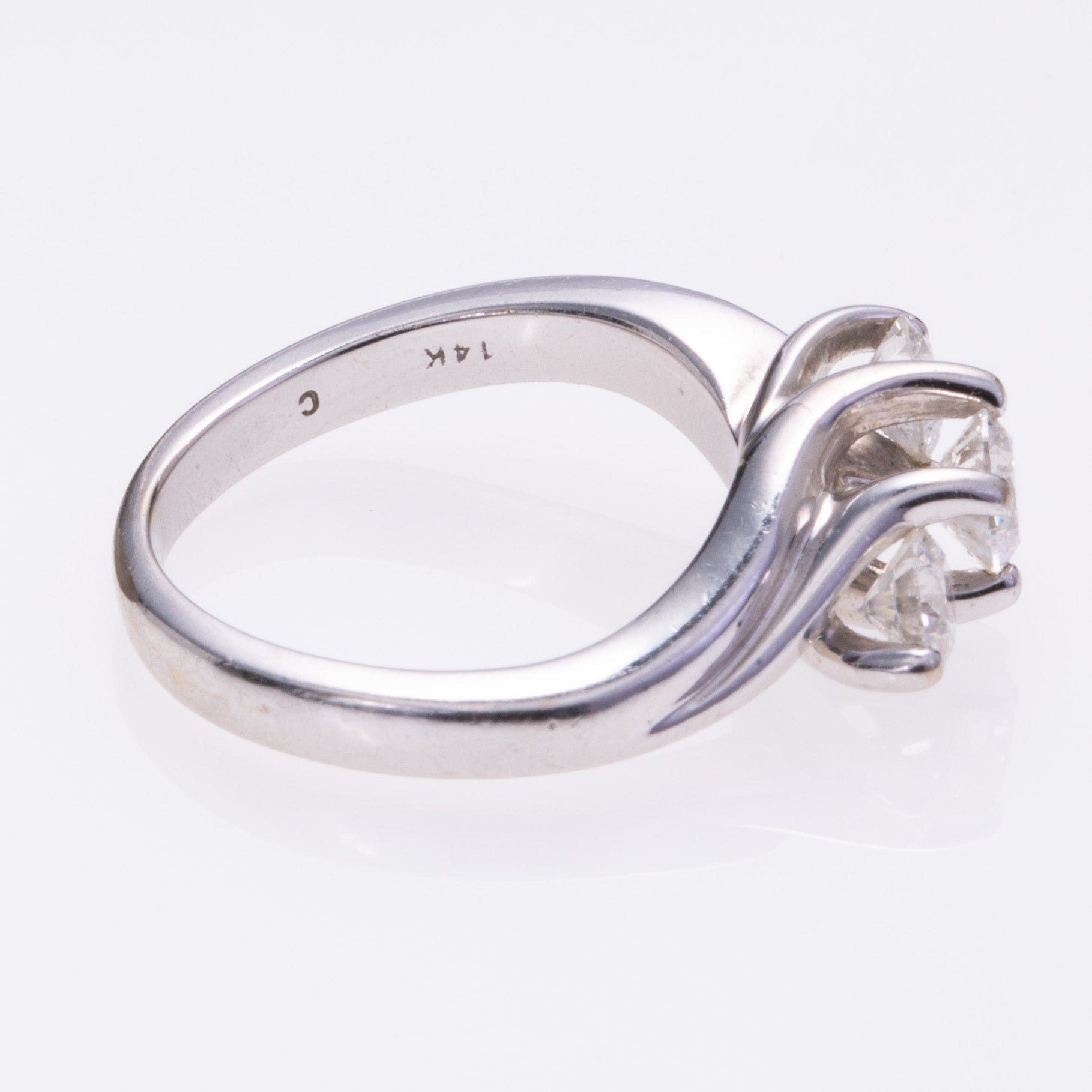 14k White Gold Diamond Ring | 0.96ctw | SZ 5.75