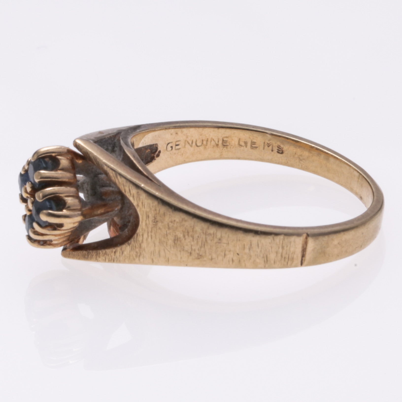 10k Yellow Gold Sapphire Ring | 0.16ctw | SZ 5.75